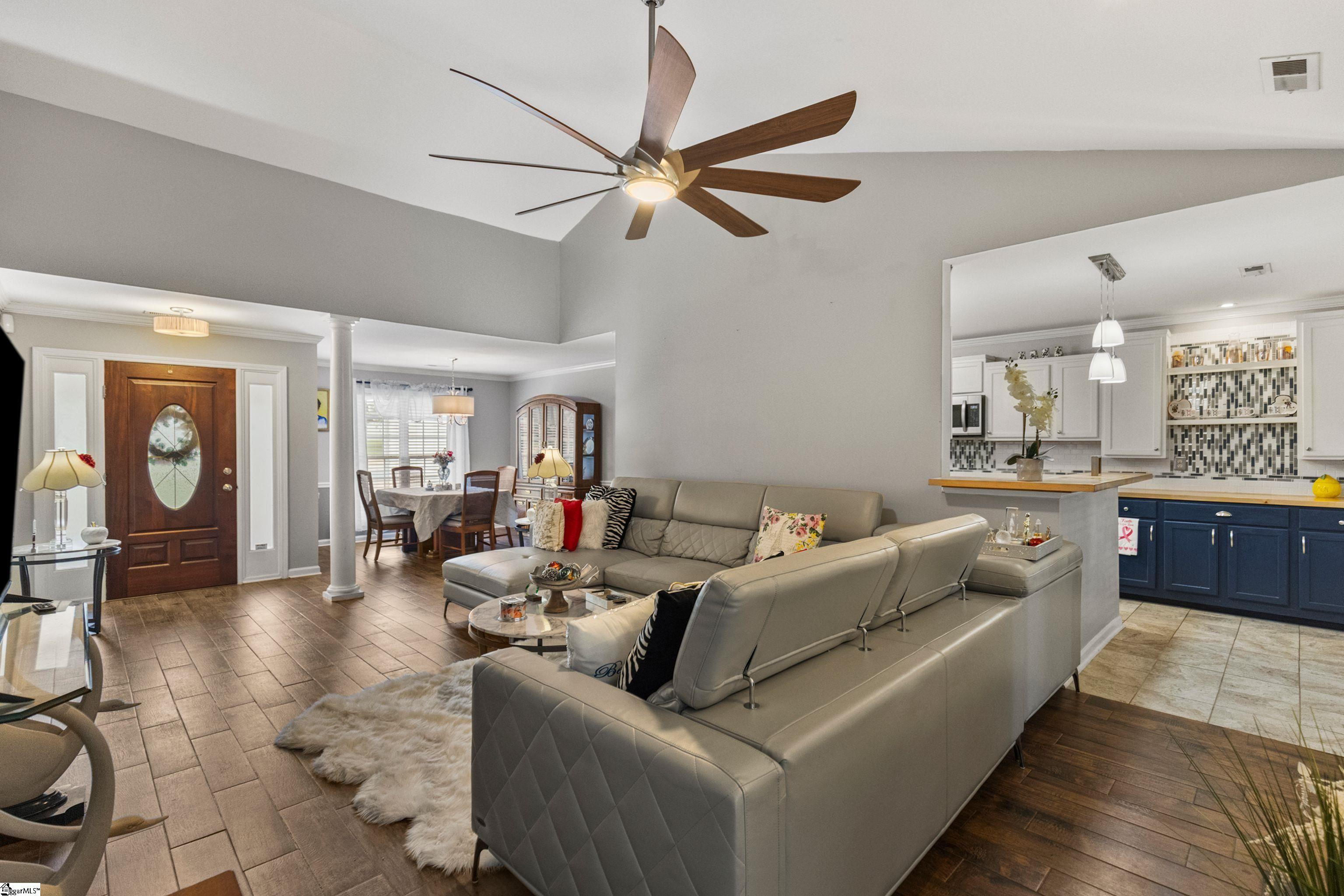 311 N Autumn Crest Place