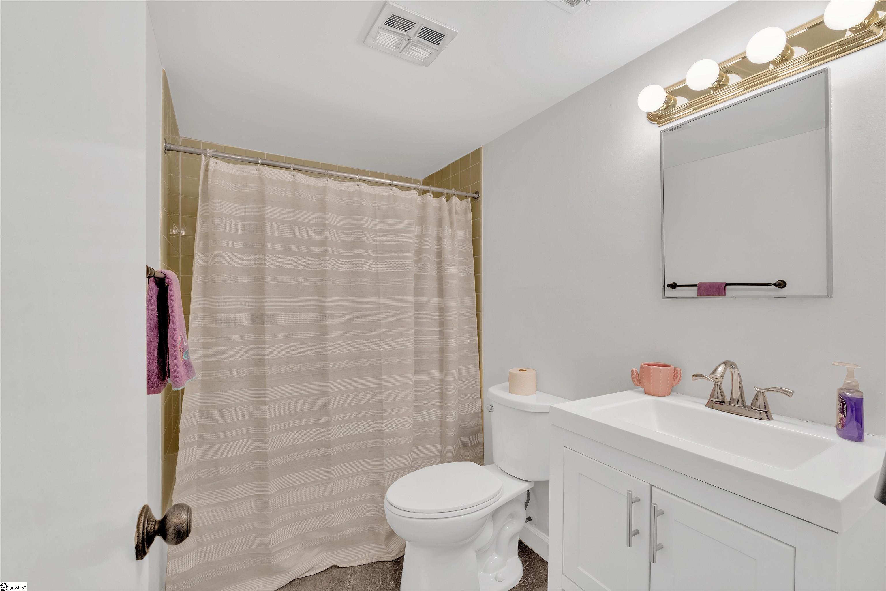 925 Cleveland Street # 64 Unit: #64