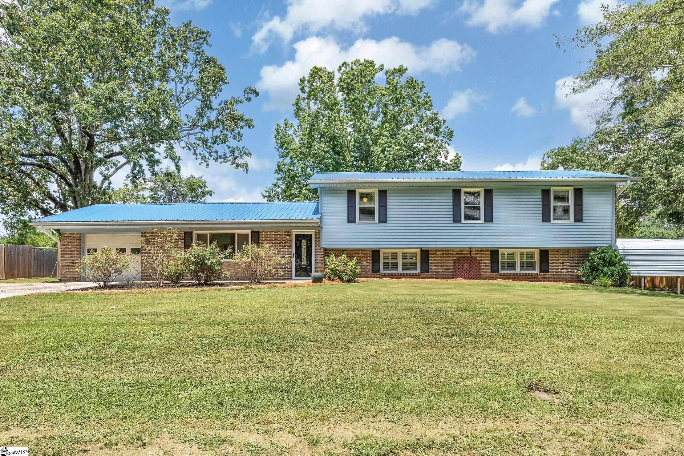 104 Golden Grove Circle