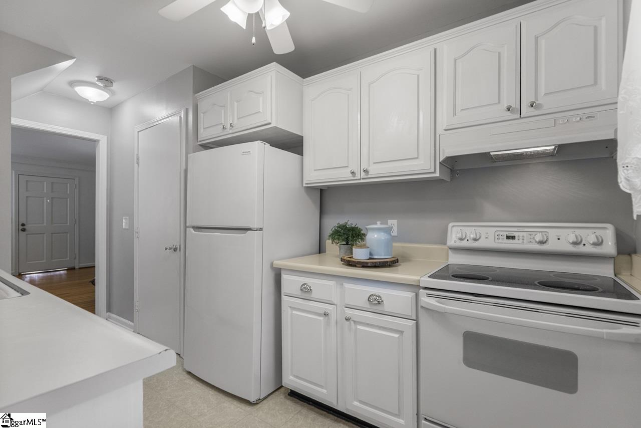 815 Edwards Road # 99 Unit: #99