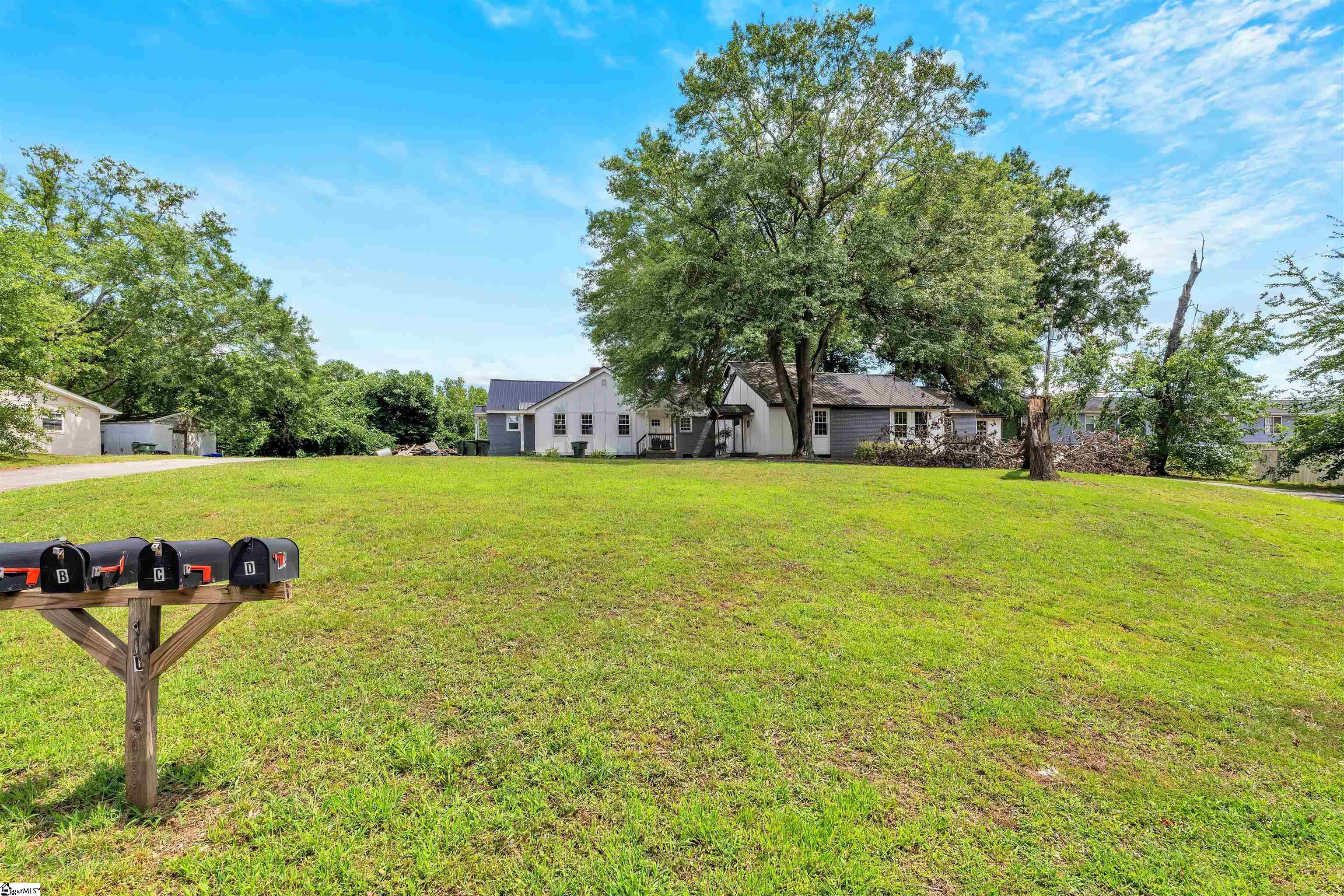 530 Lowndes Hill Road