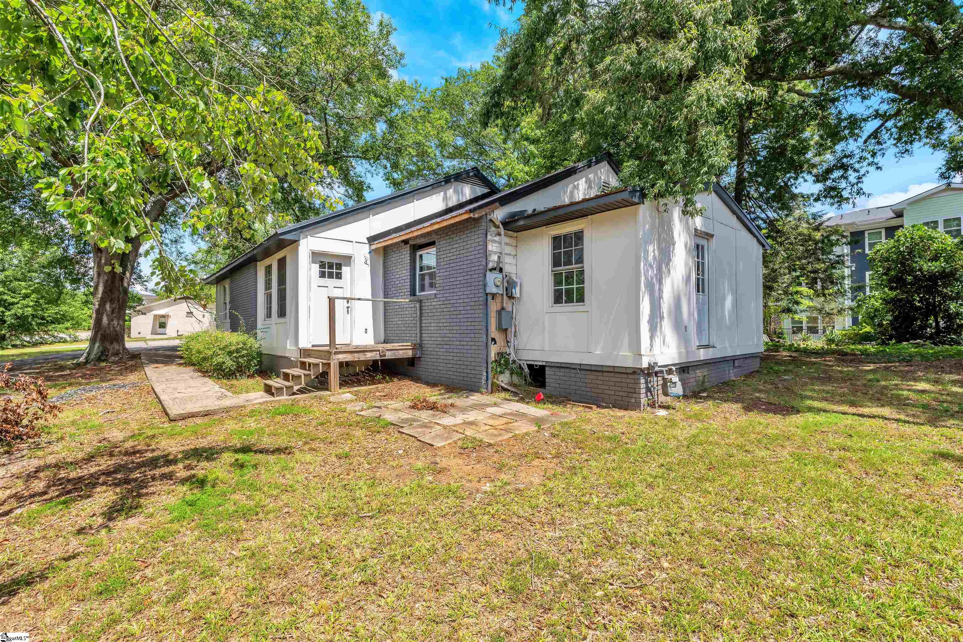 530 Lowndes Hill Road