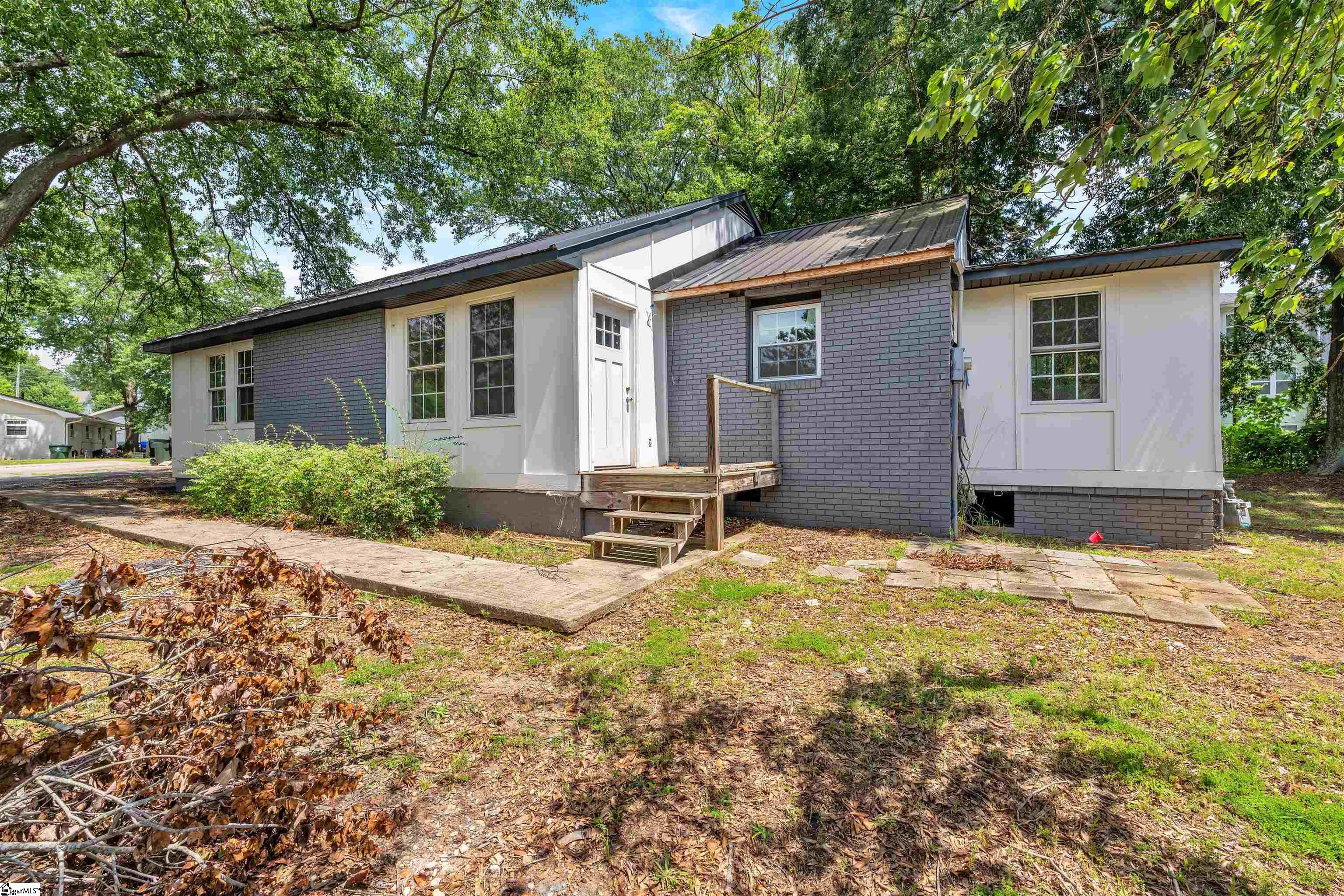 530 Lowndes Hill Road