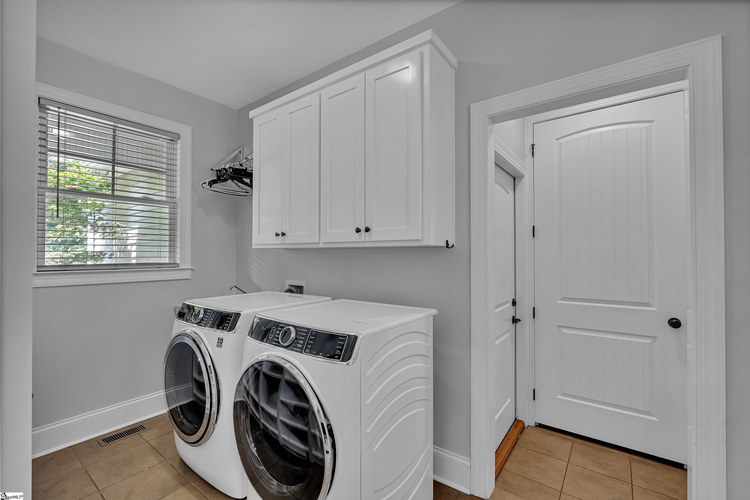 117 Ridgestone Drive