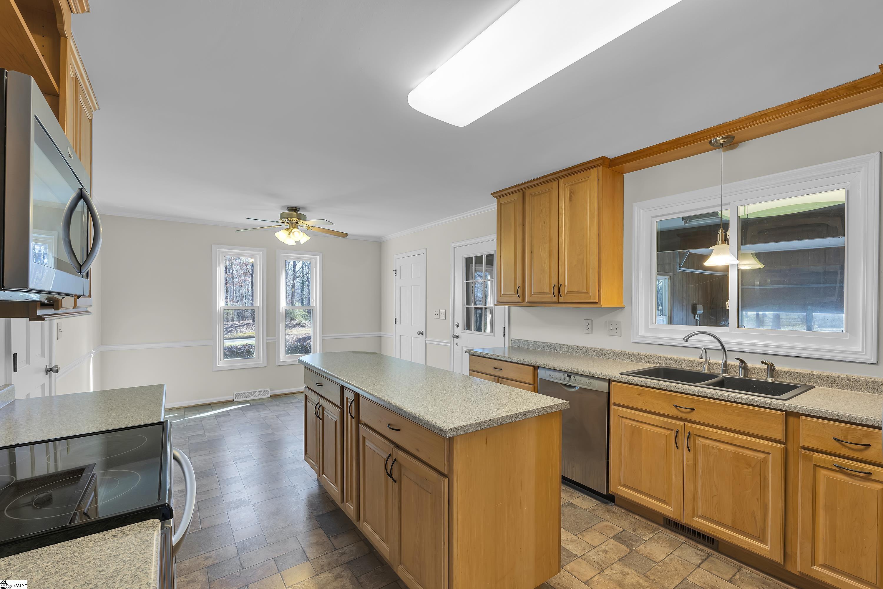 103 Oak Meadow Drive