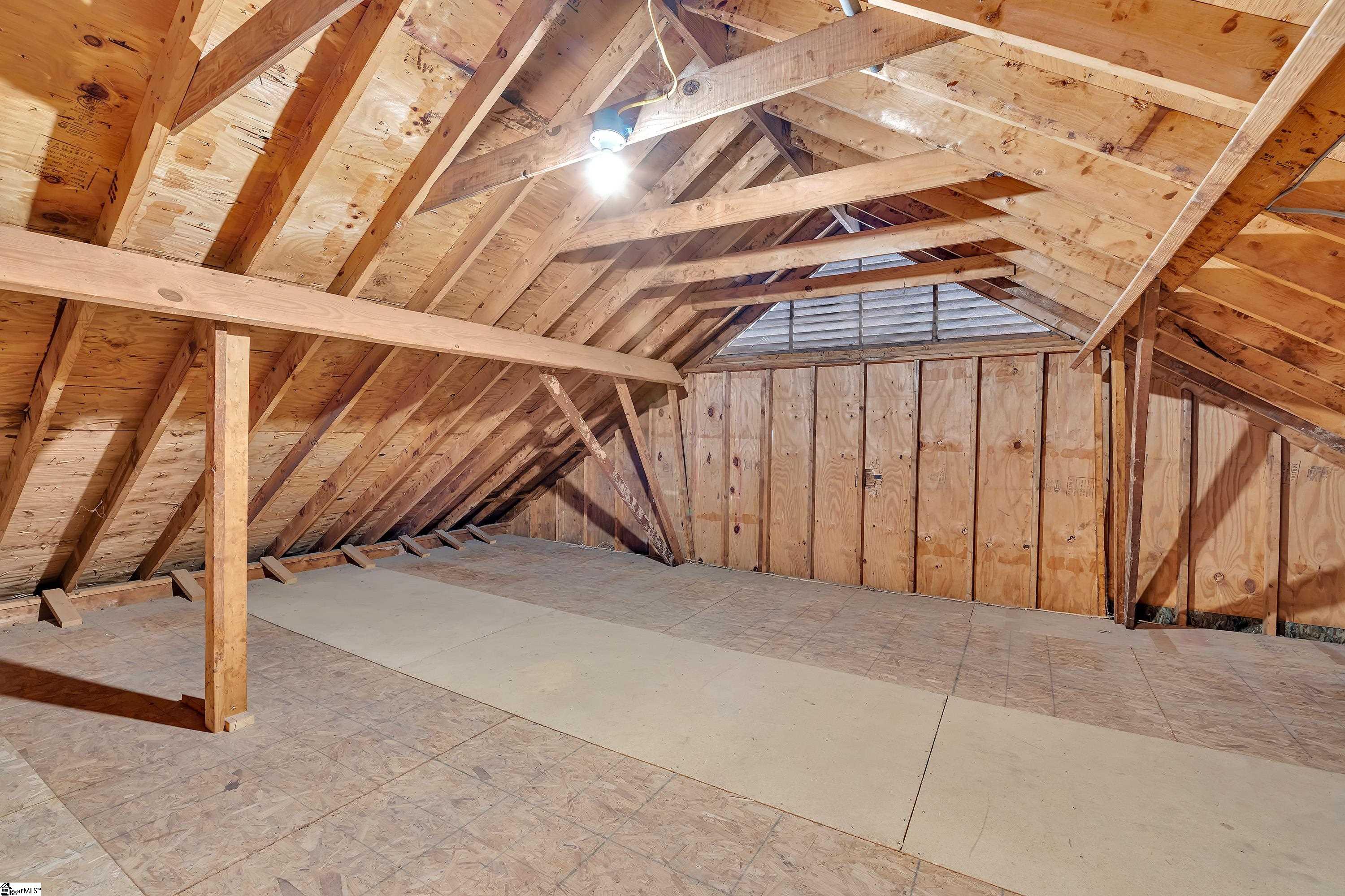 103 Oak Meadow Drive