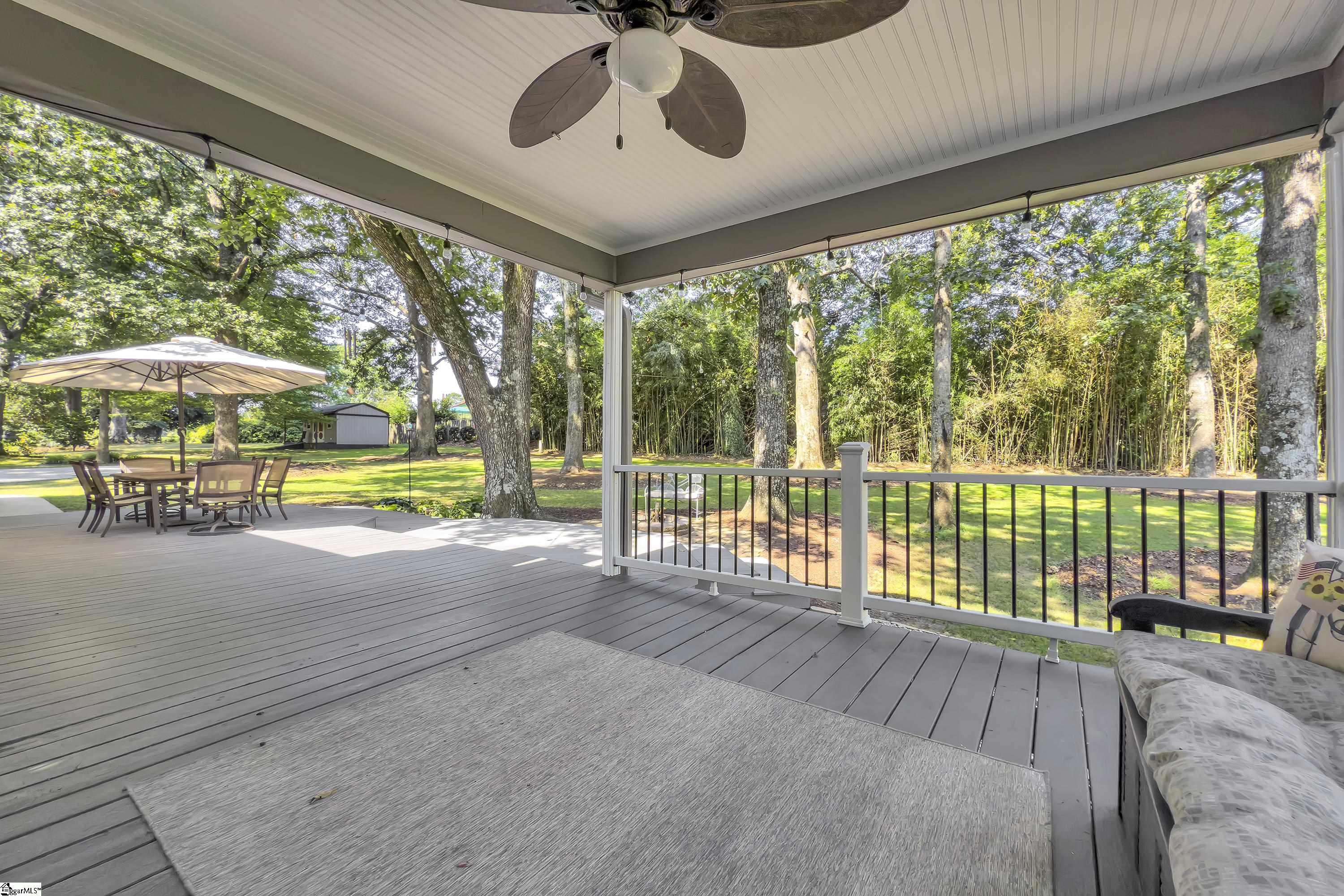 103 Oak Meadow Drive