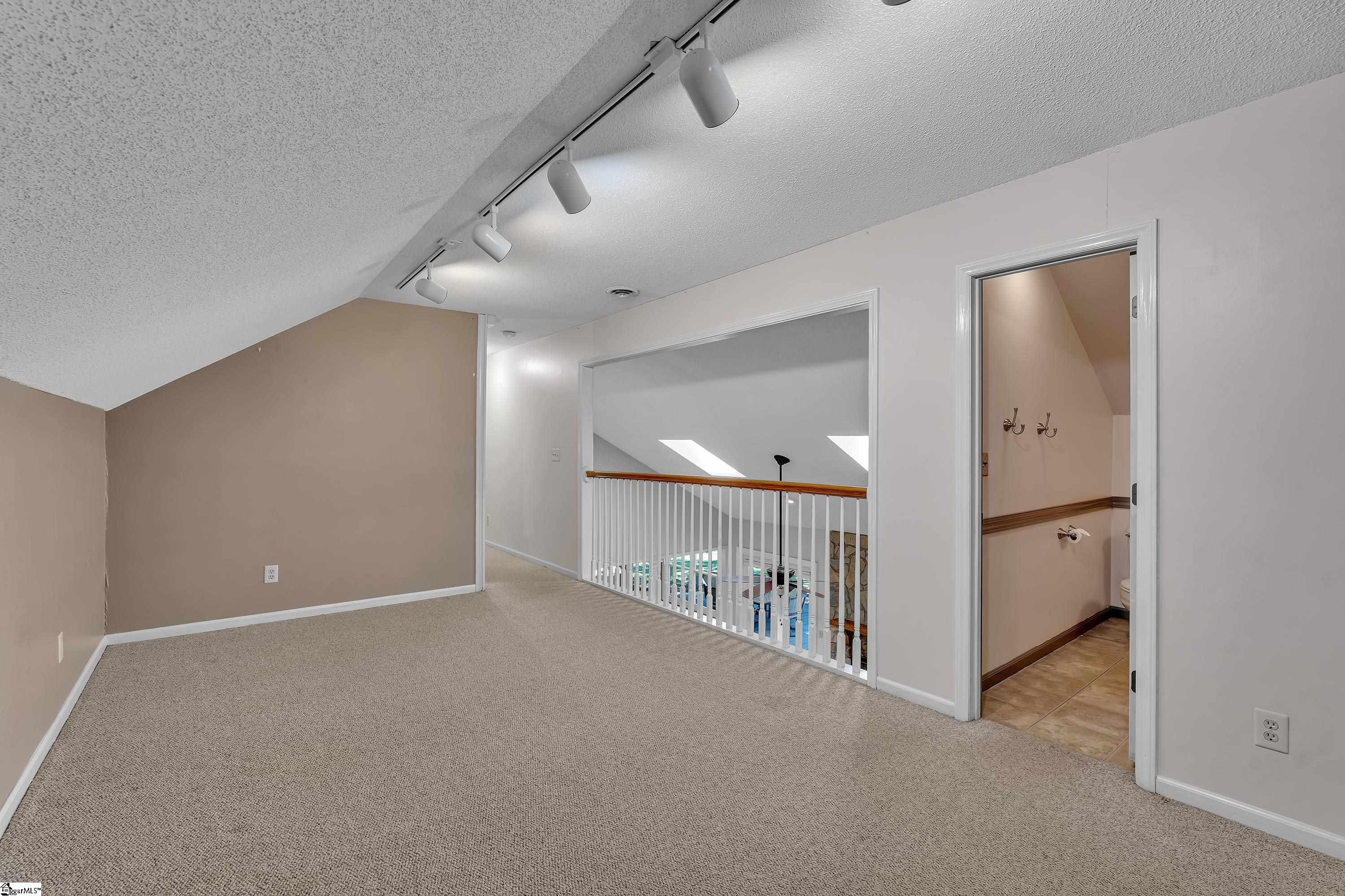 103 Oak Meadow Drive
