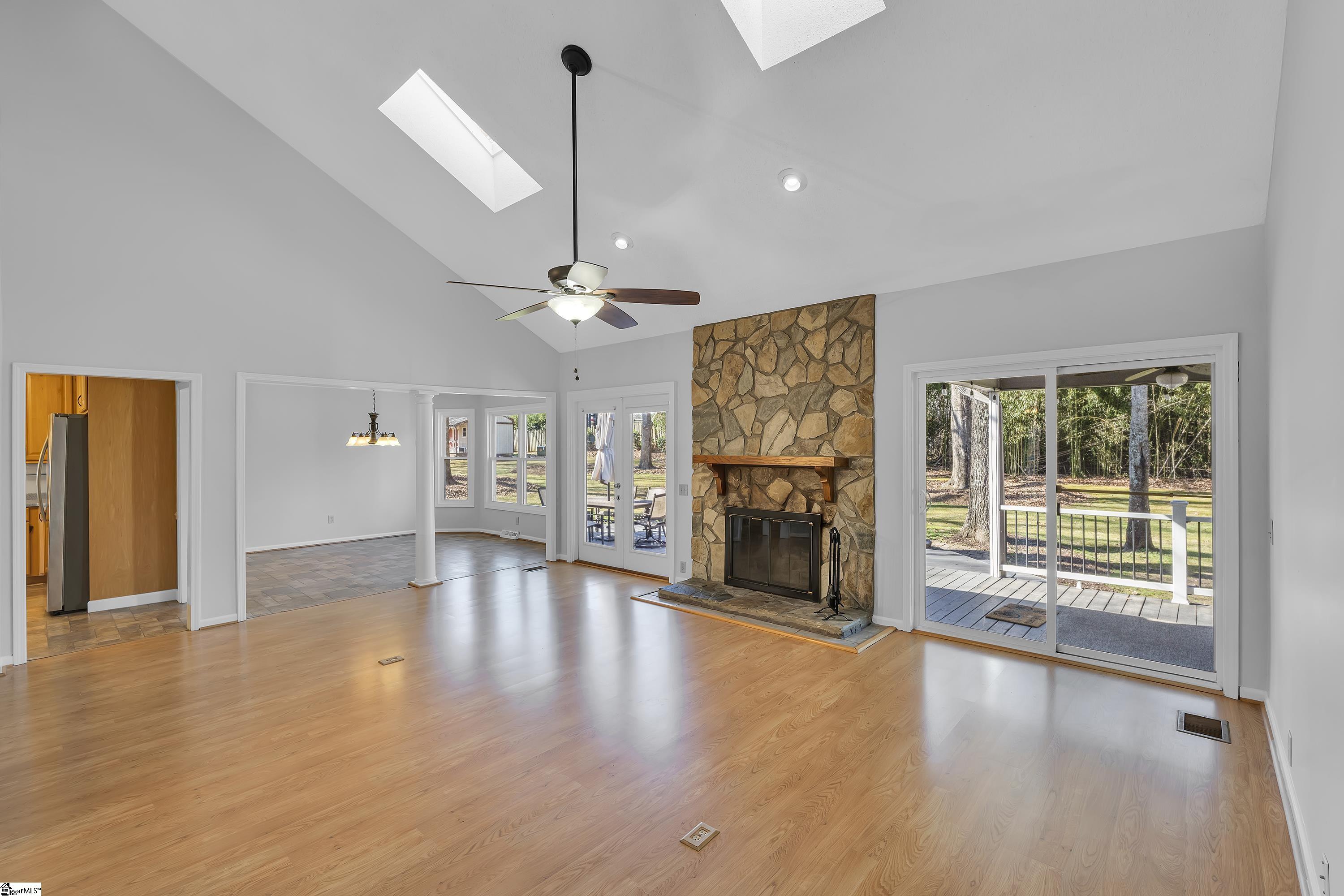 103 Oak Meadow Drive