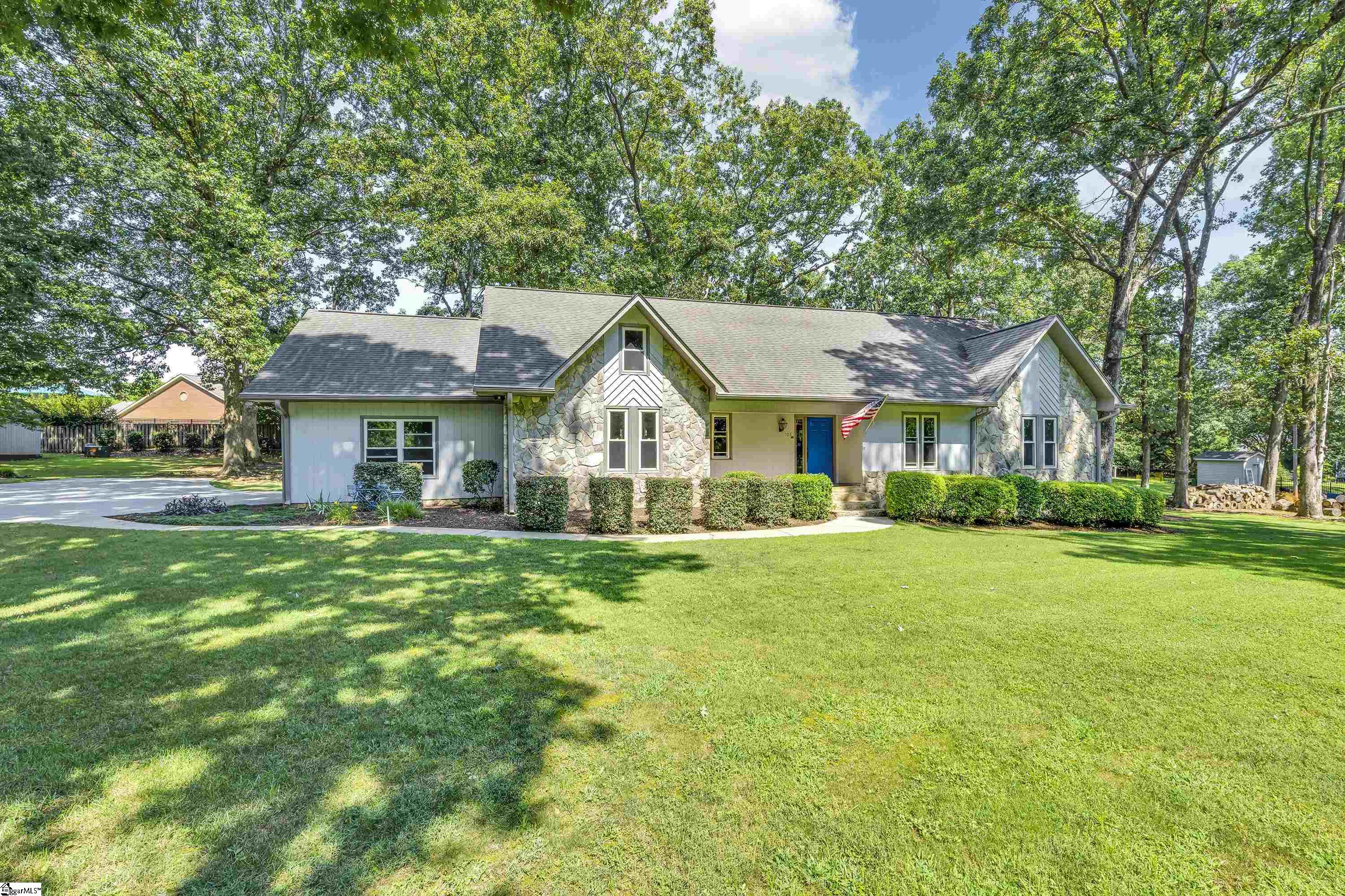 103 Oak Meadow Drive