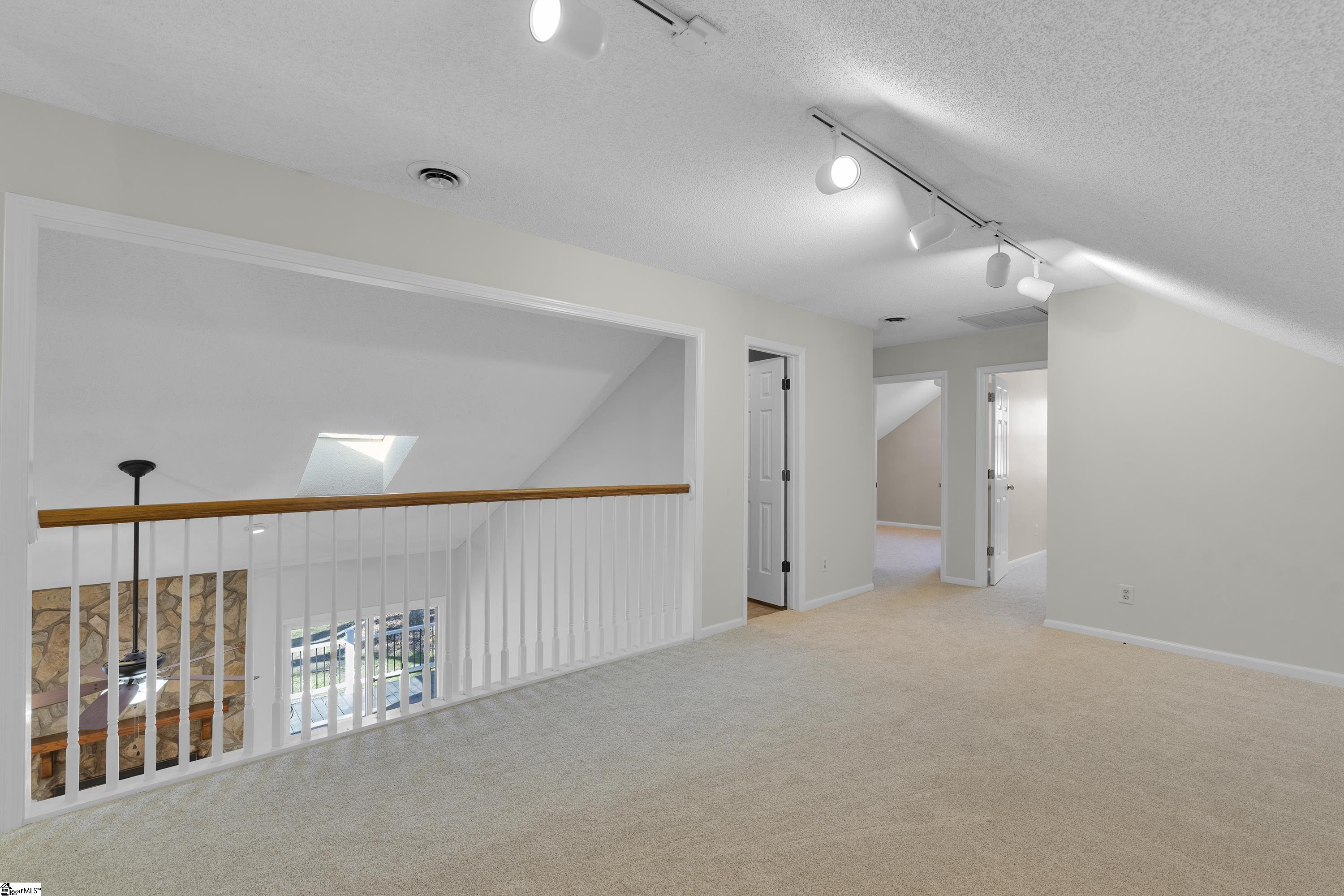 103 Oak Meadow Drive