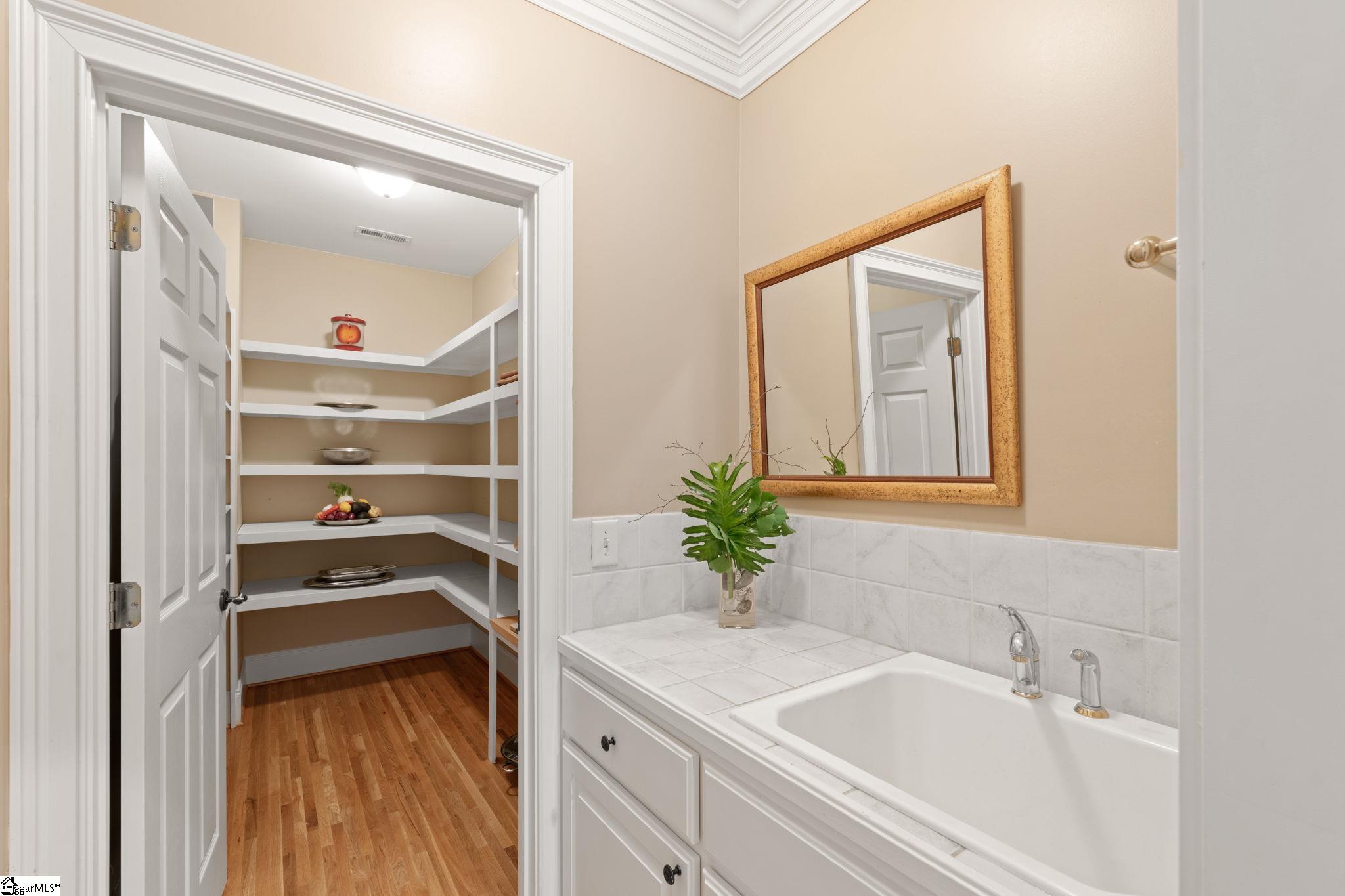 216 Bruce Farm Road
