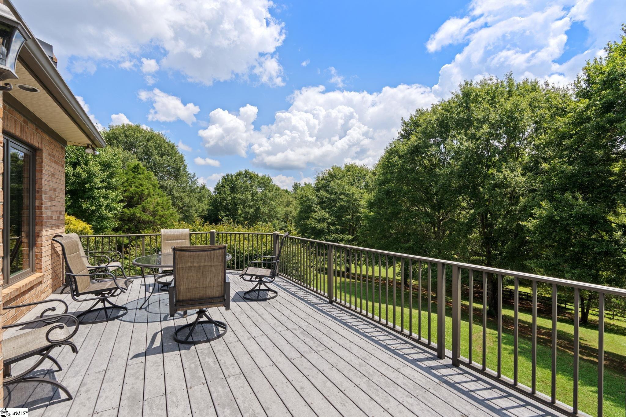 216 Bruce Farm Road