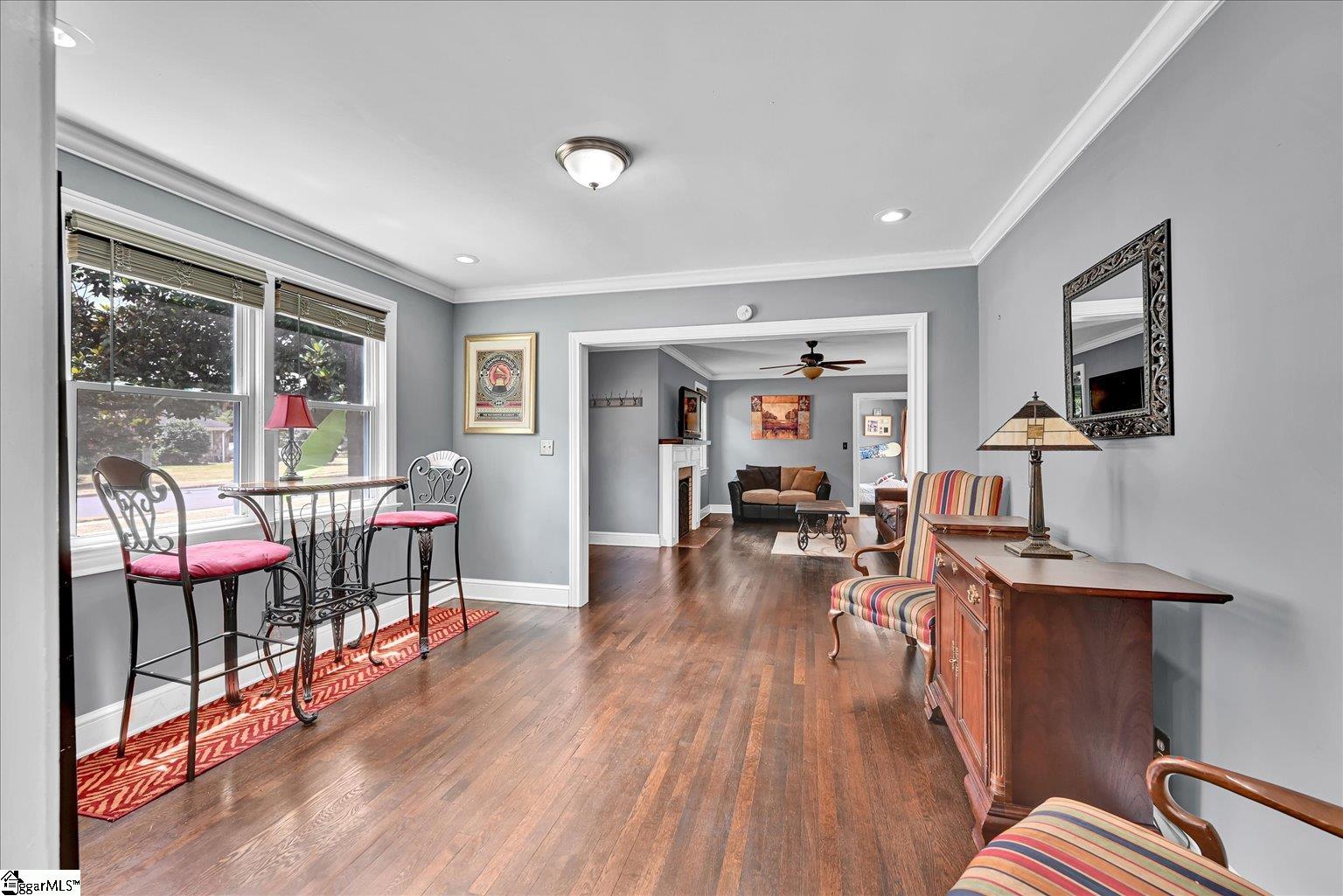 203 E Arlington Avenue