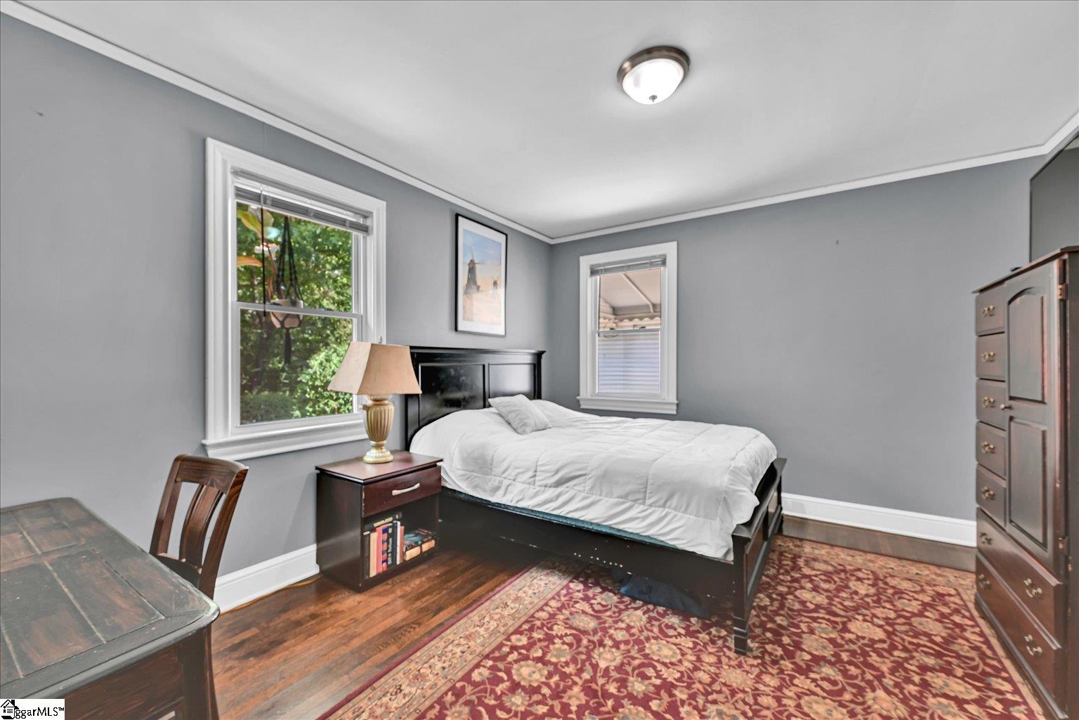 203 E Arlington Avenue