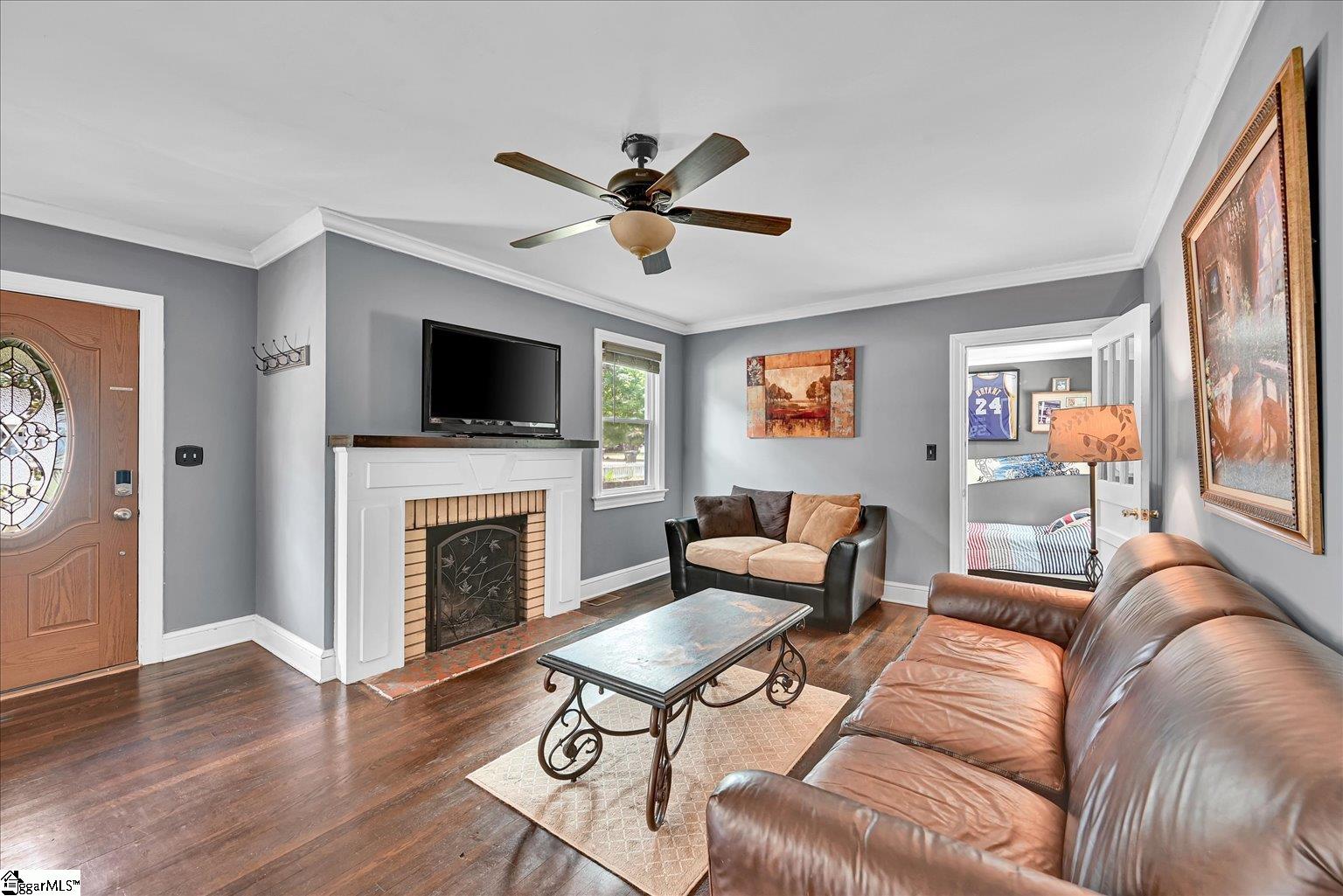 203 E Arlington Avenue