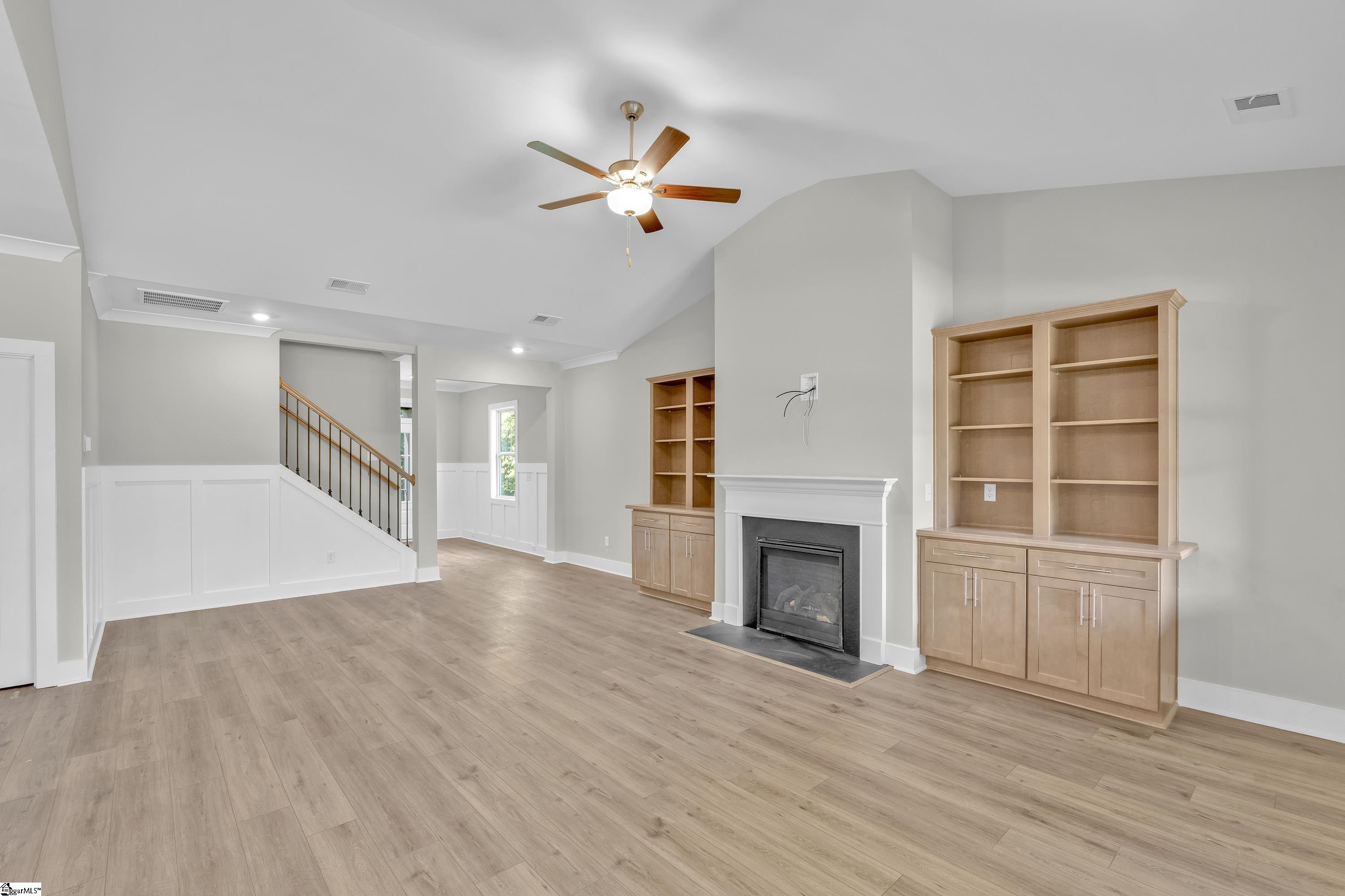 1505 Cross Creek Drive