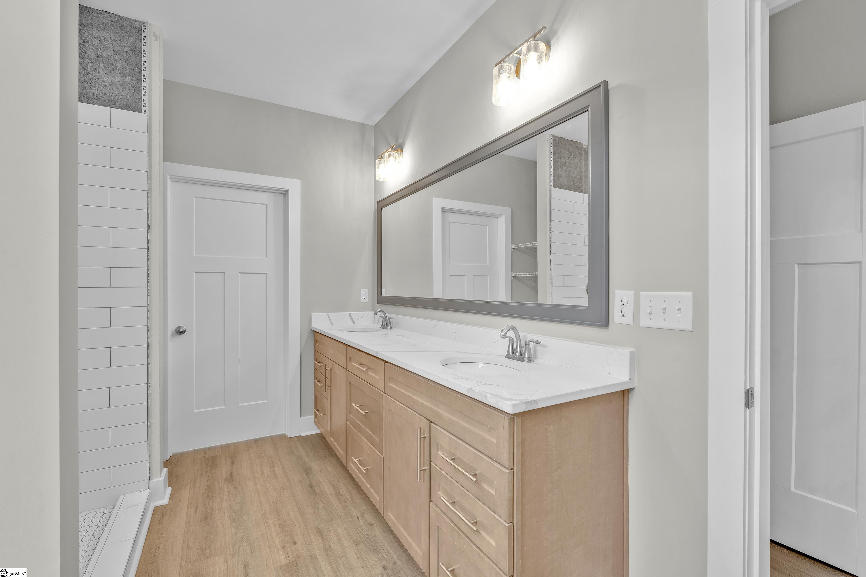 1505 Cross Creek Drive