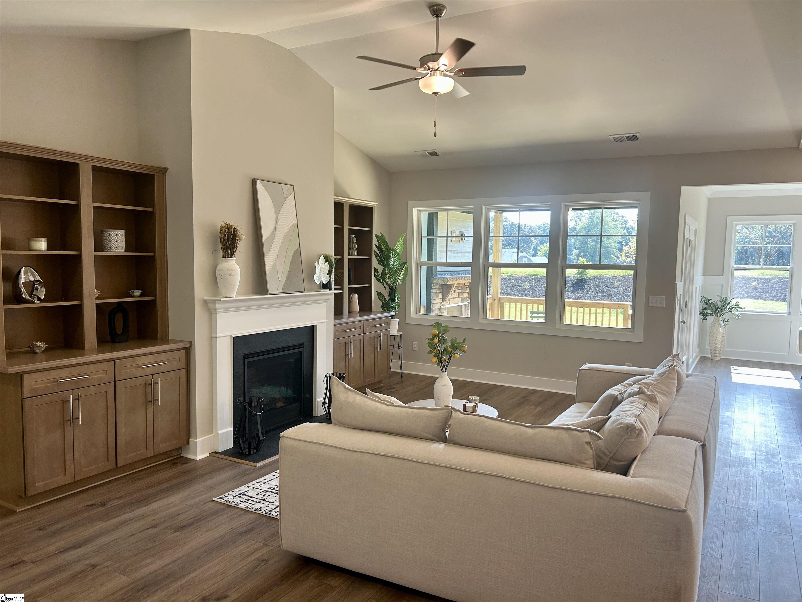 1505 Cross Creek Drive