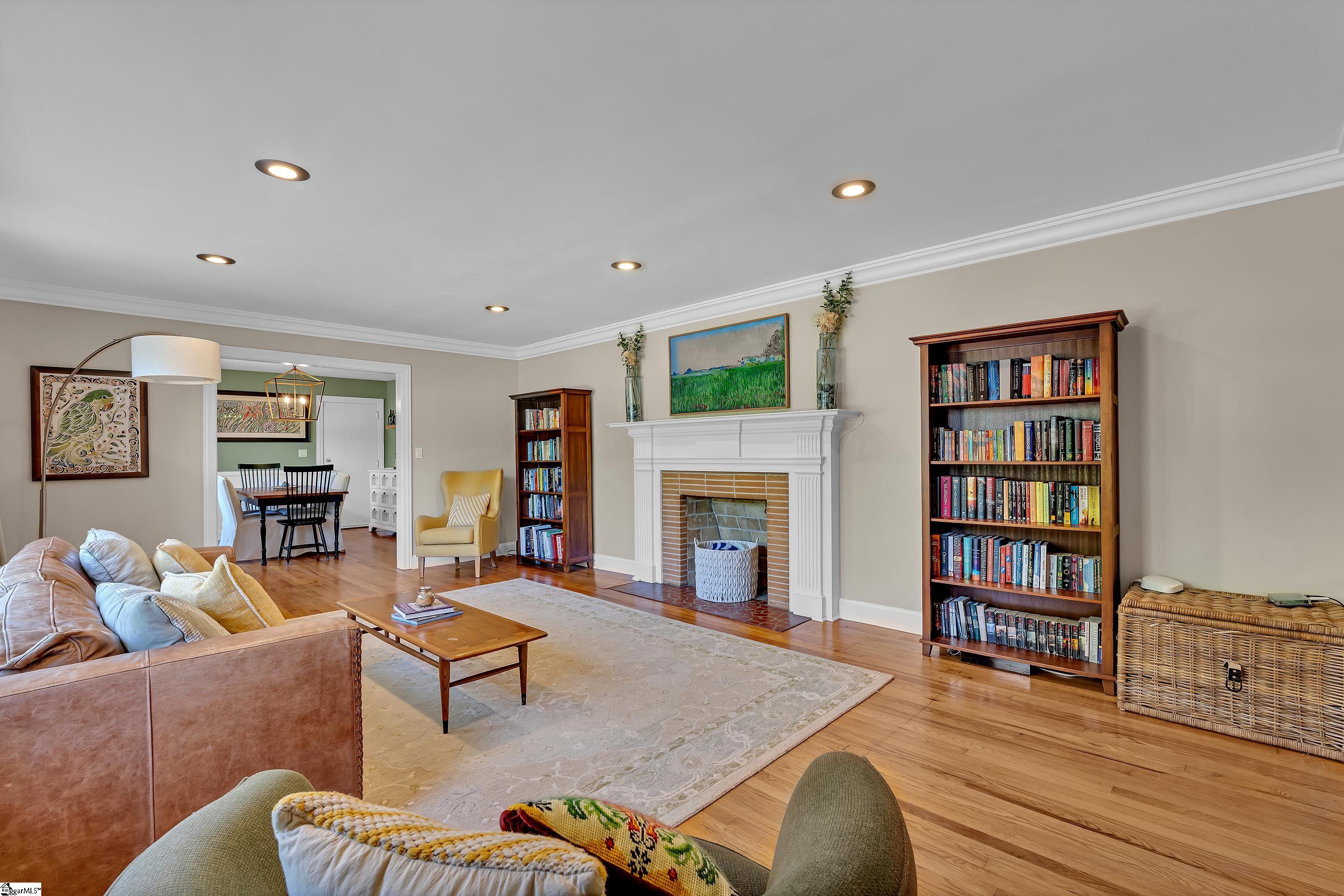 70 Lake Forest Drive