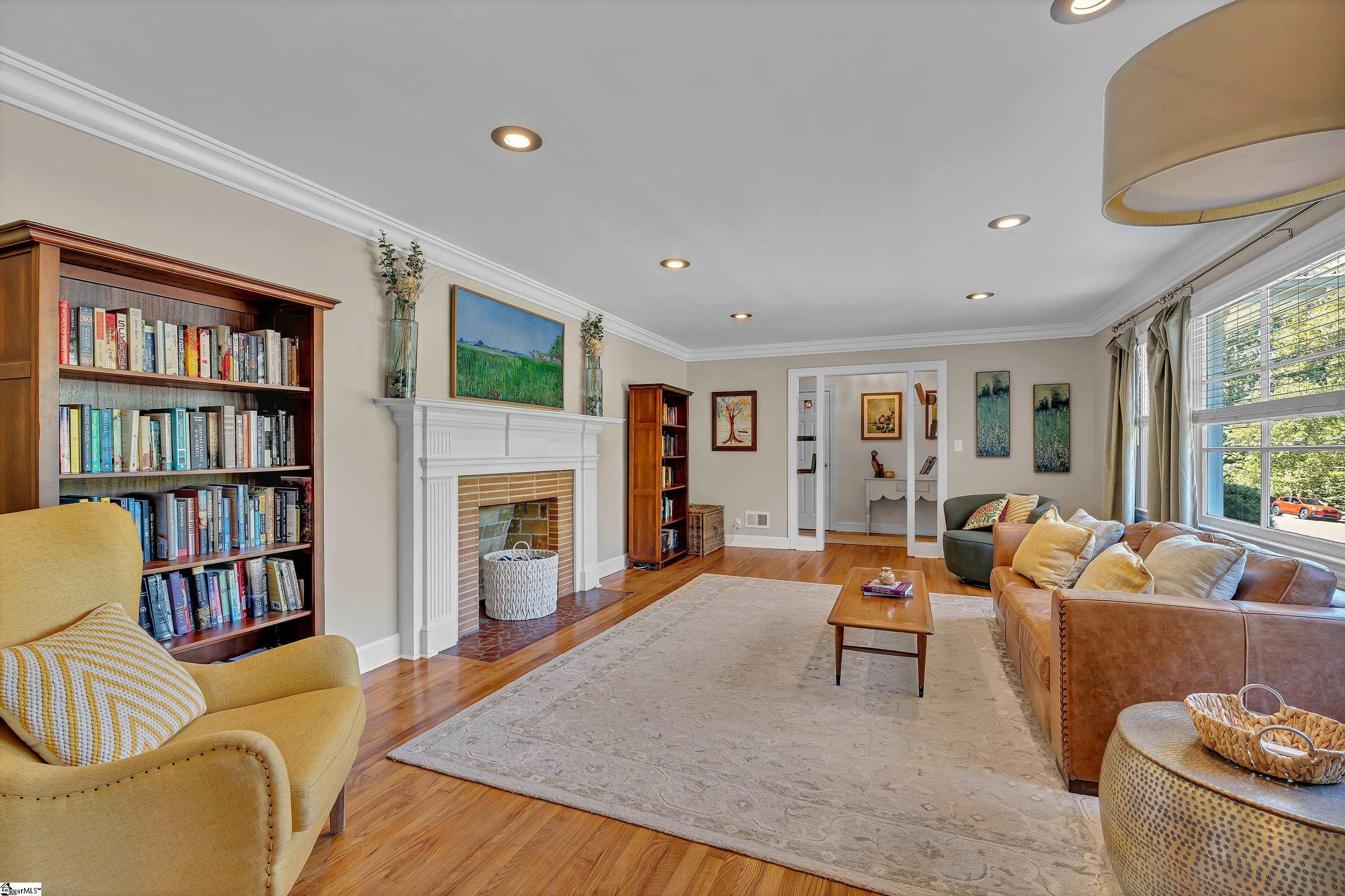 70 Lake Forest Drive