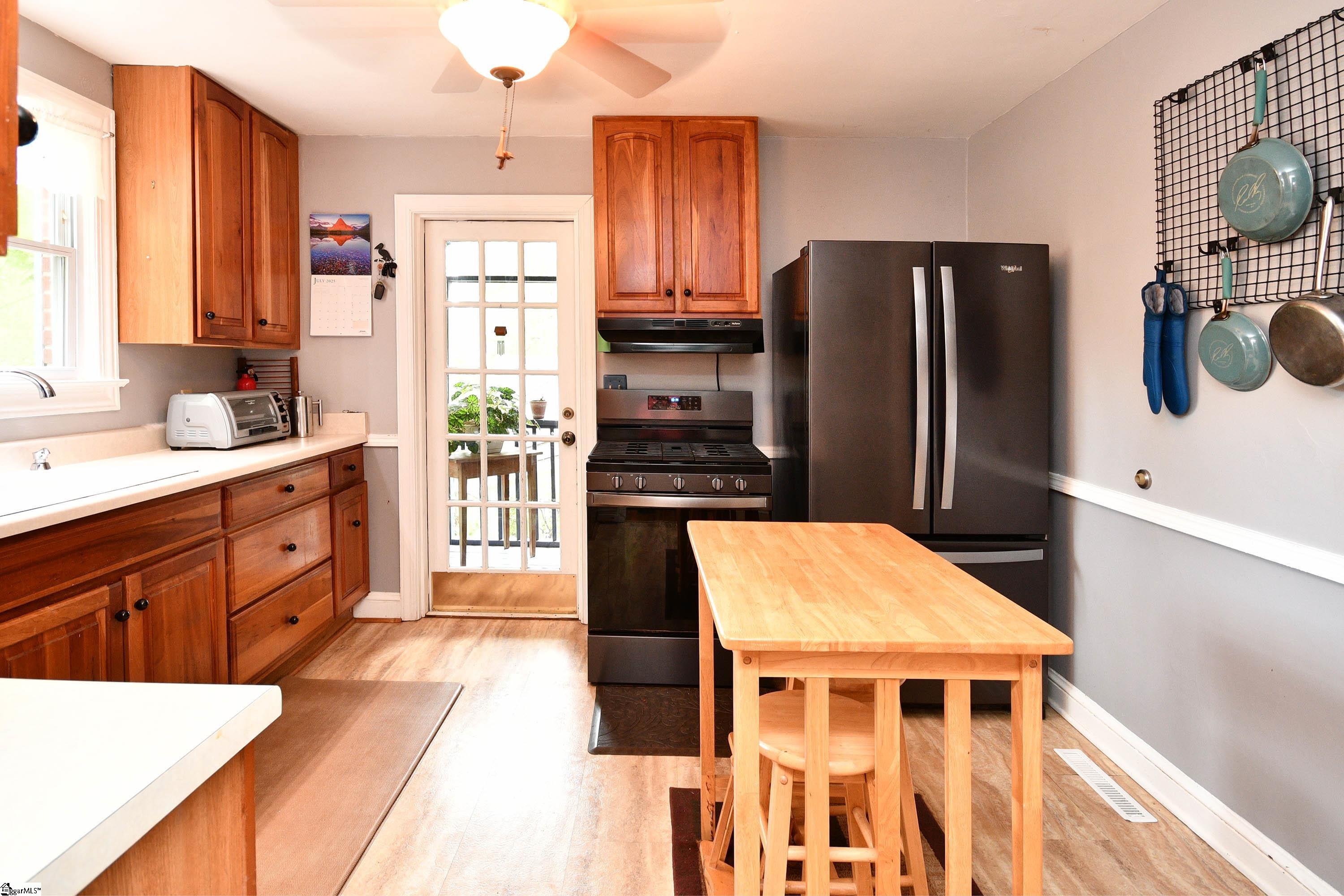 134 Bradley Boulevard