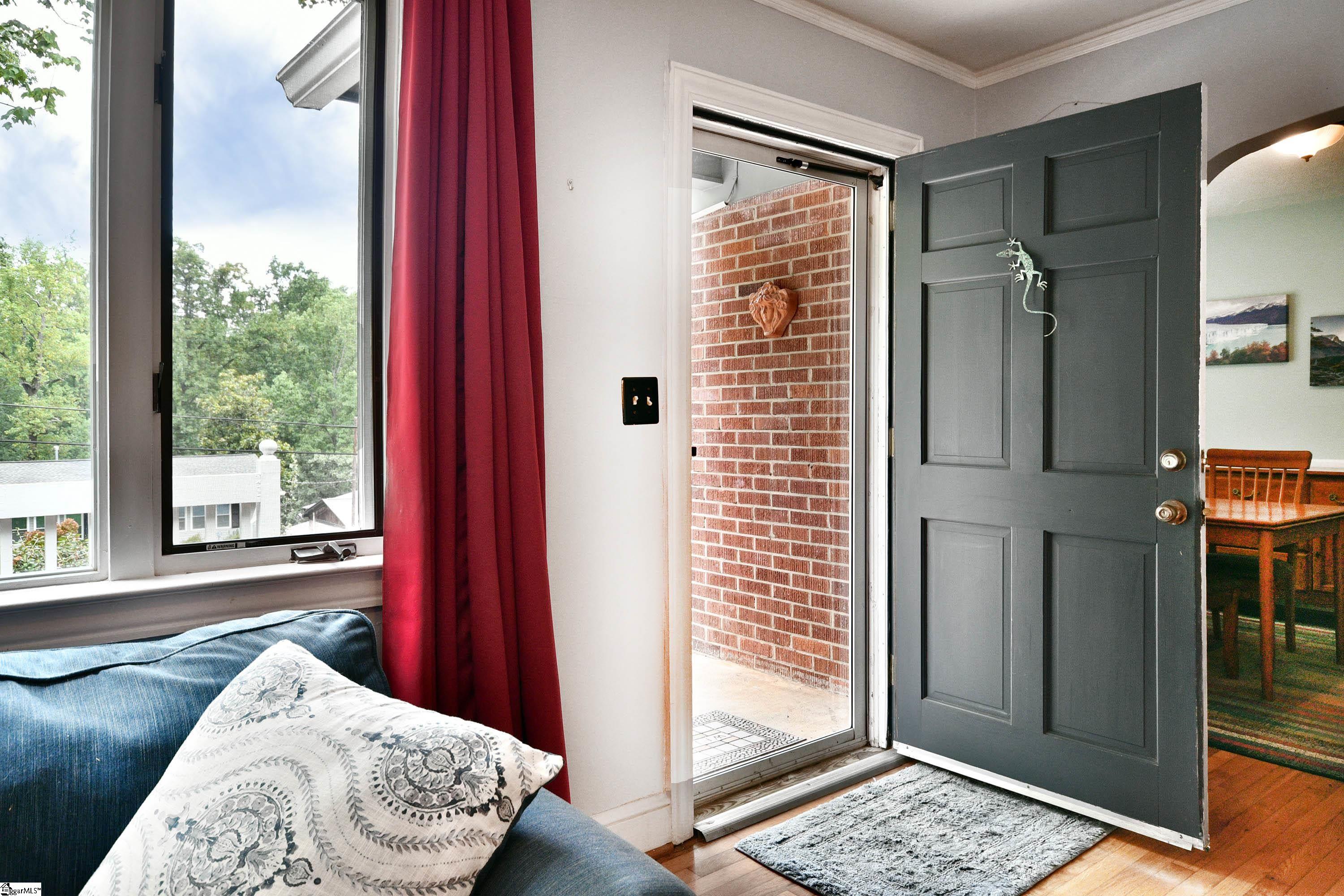 134 Bradley Boulevard