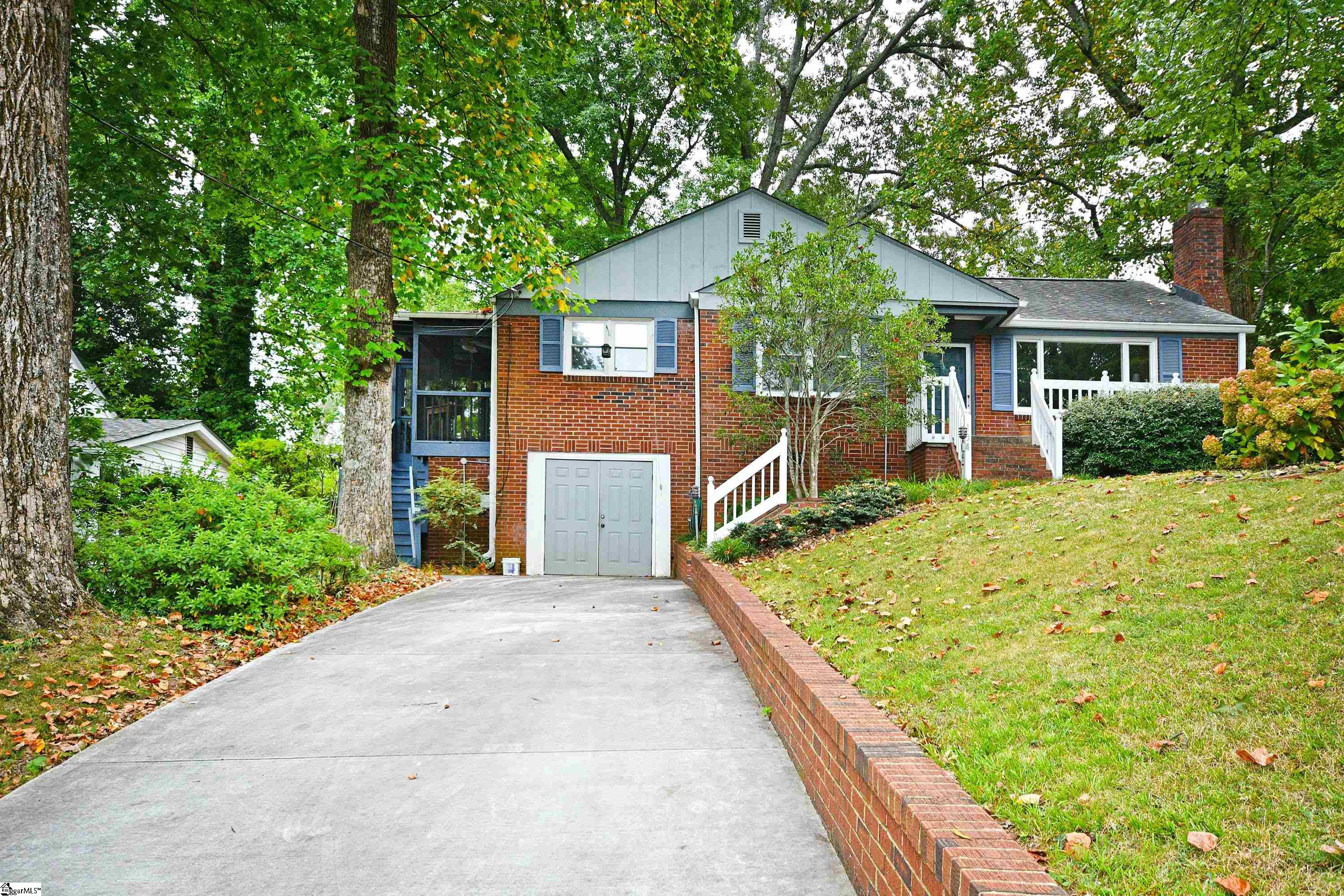 134 Bradley Boulevard