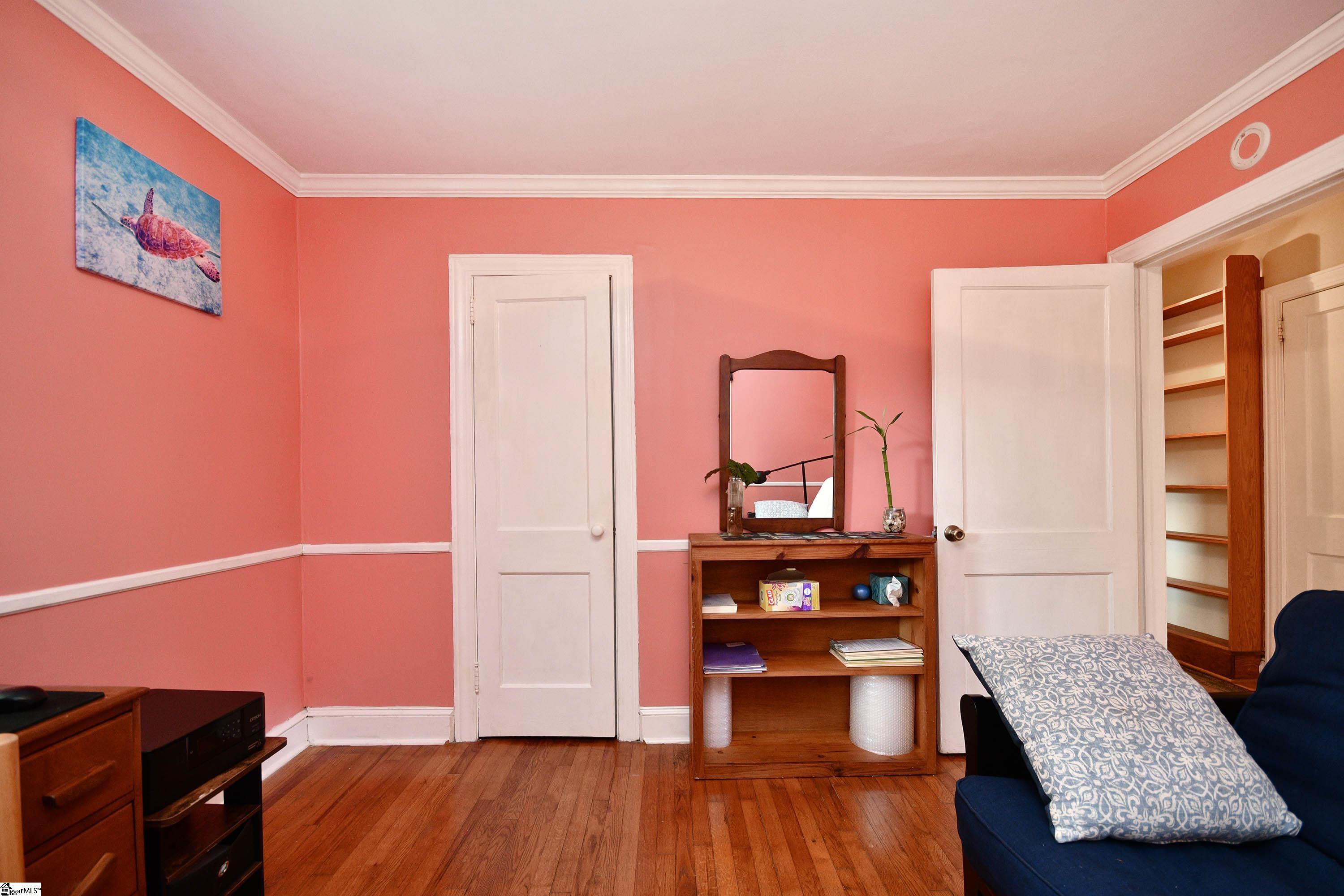 134 Bradley Boulevard