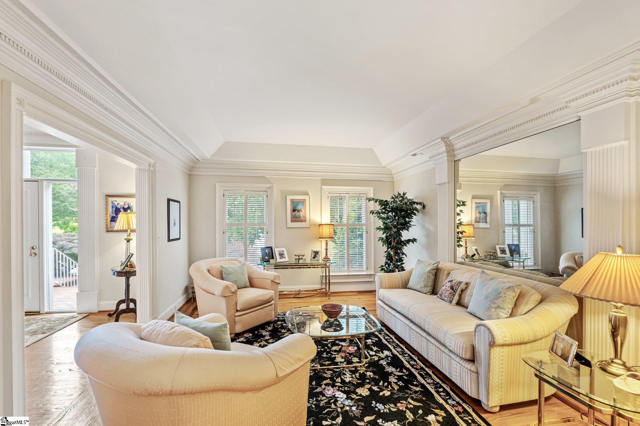 120 Thornblade Boulevard