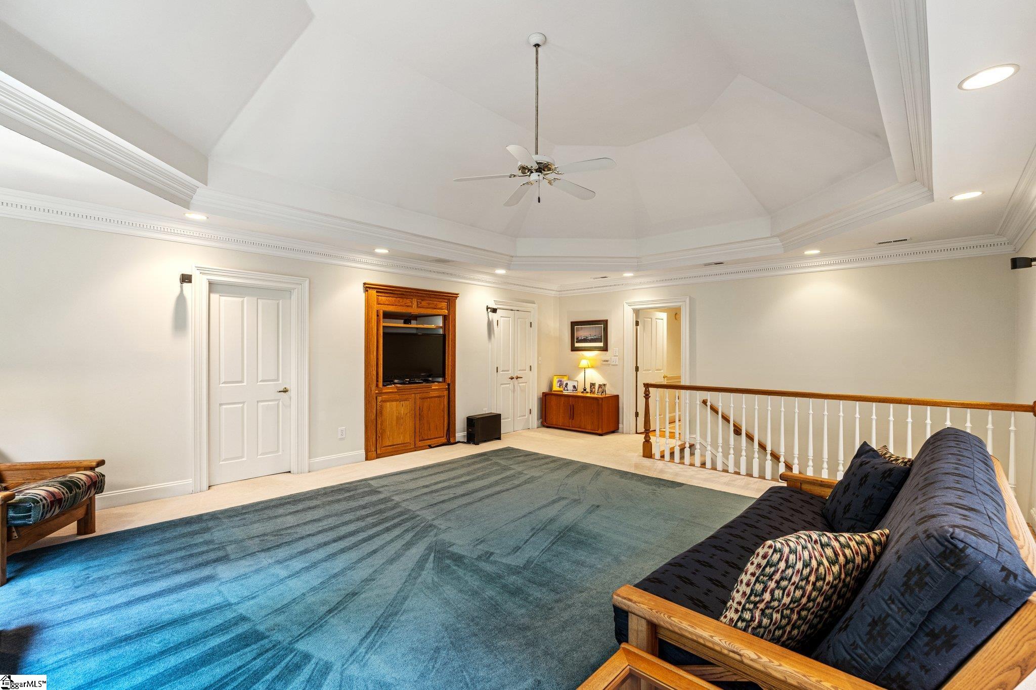 120 Thornblade Boulevard