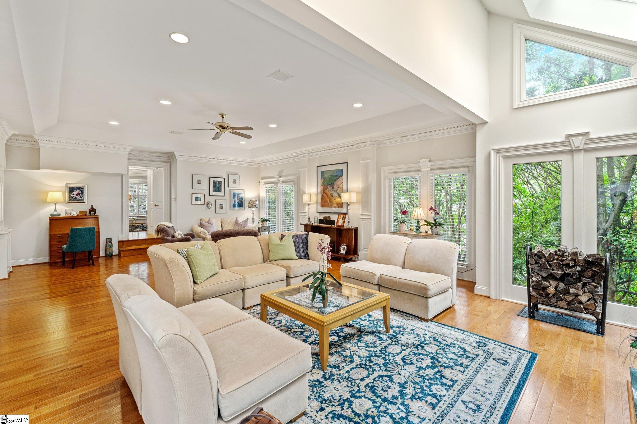 120 Thornblade Boulevard