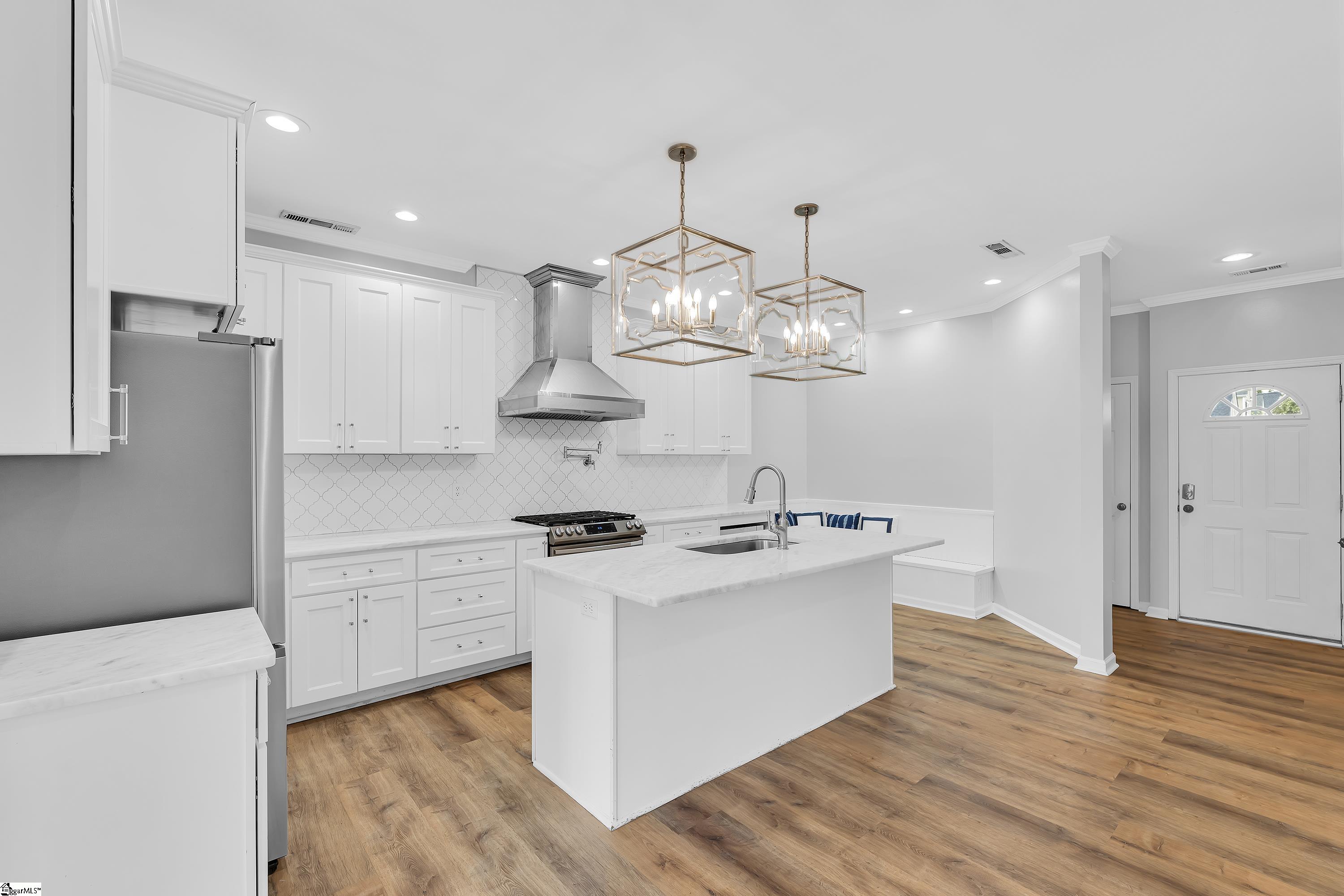 110 Nobska Light Court