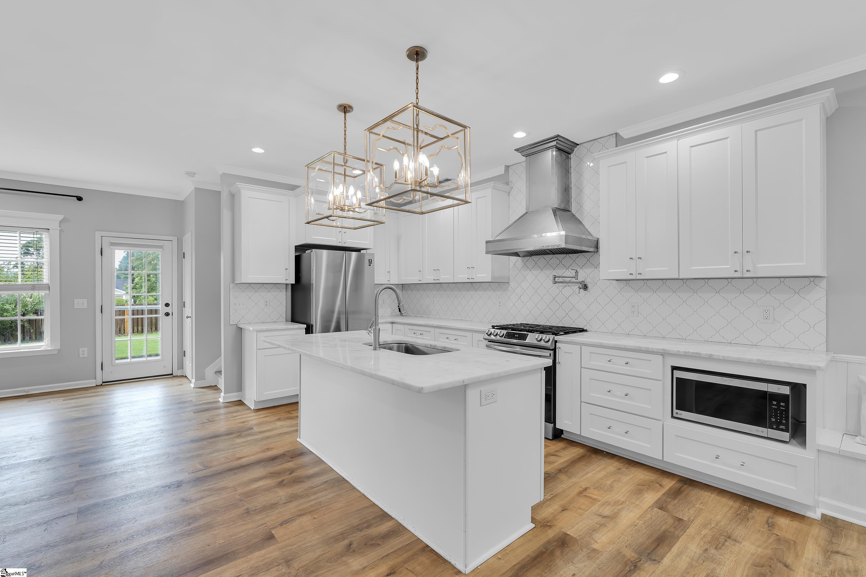 110 Nobska Light Court