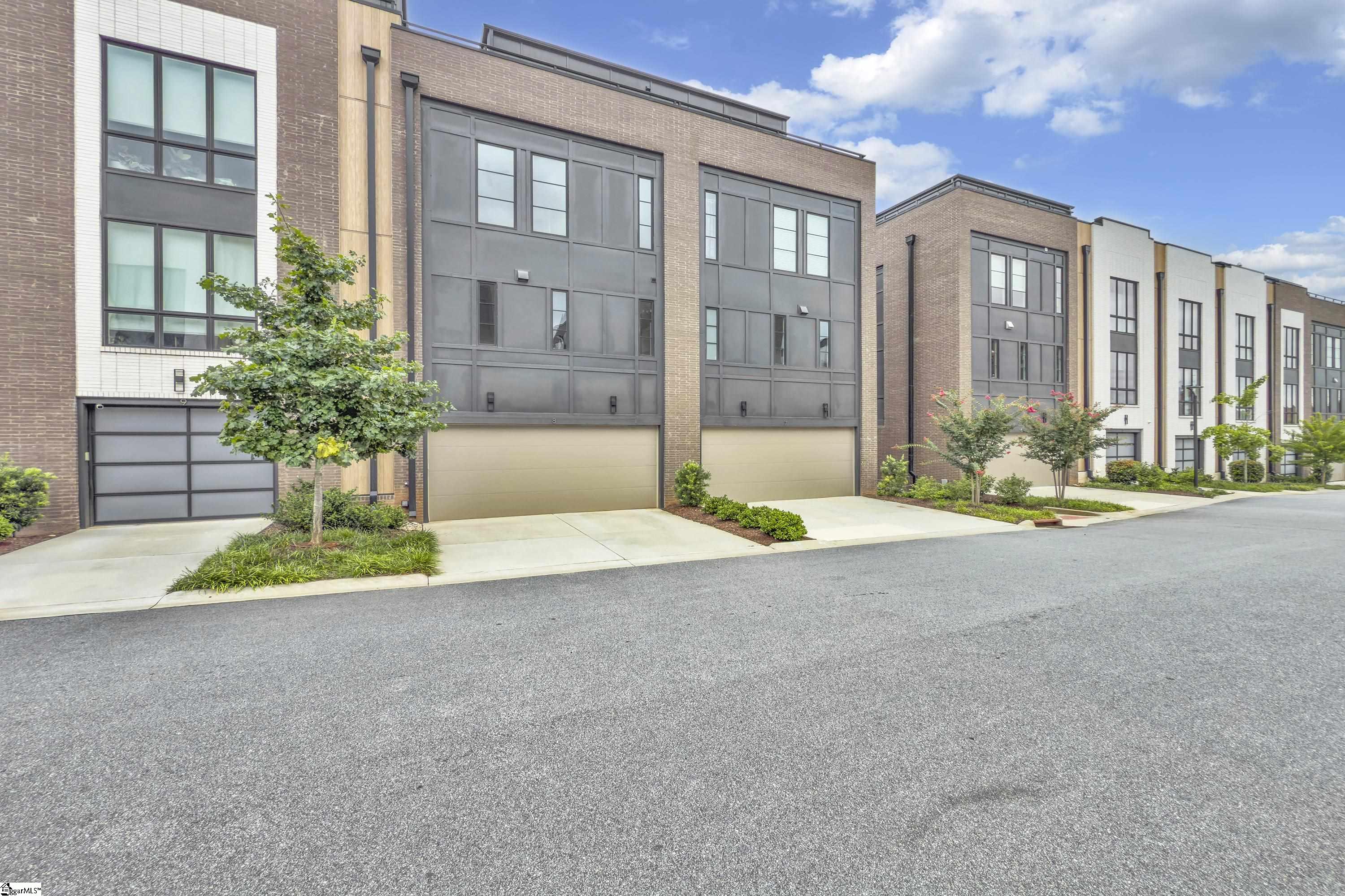 611 N Main Street Unit 8 Unit: Unit #8