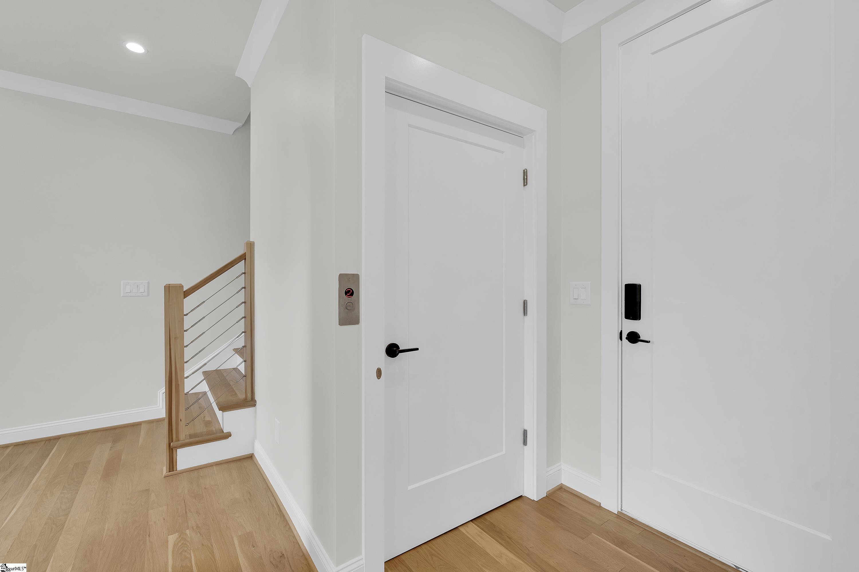 611 N Main Street Unit 8 Unit: Unit #8