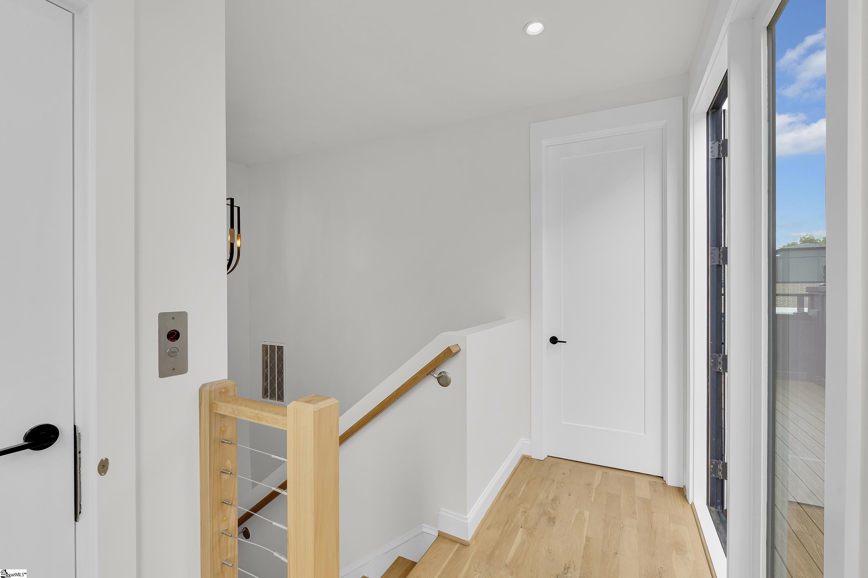 611 N Main Street Unit 8 Unit: Unit #8