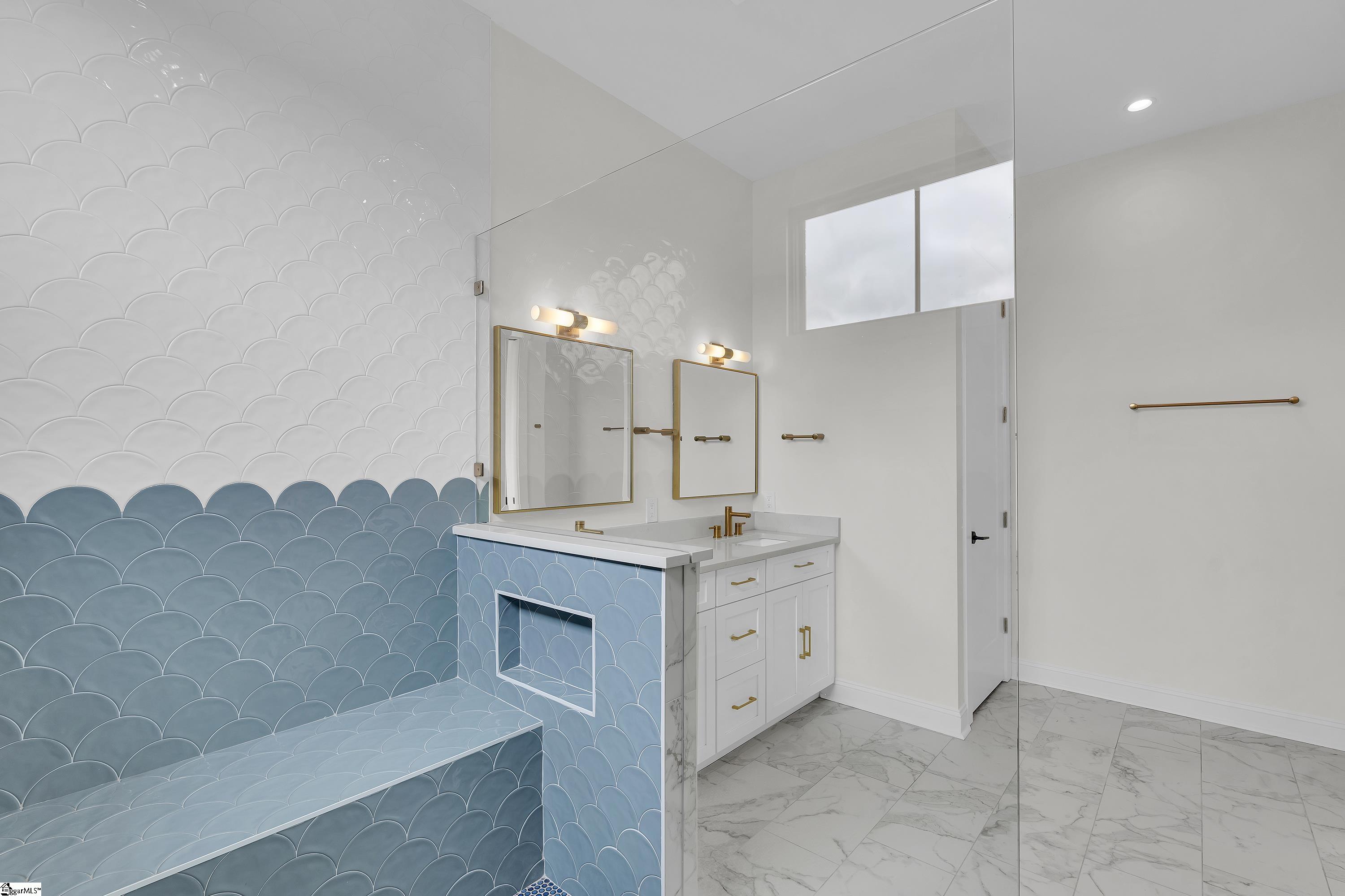 611 N Main Street Unit 8 Unit: Unit #8