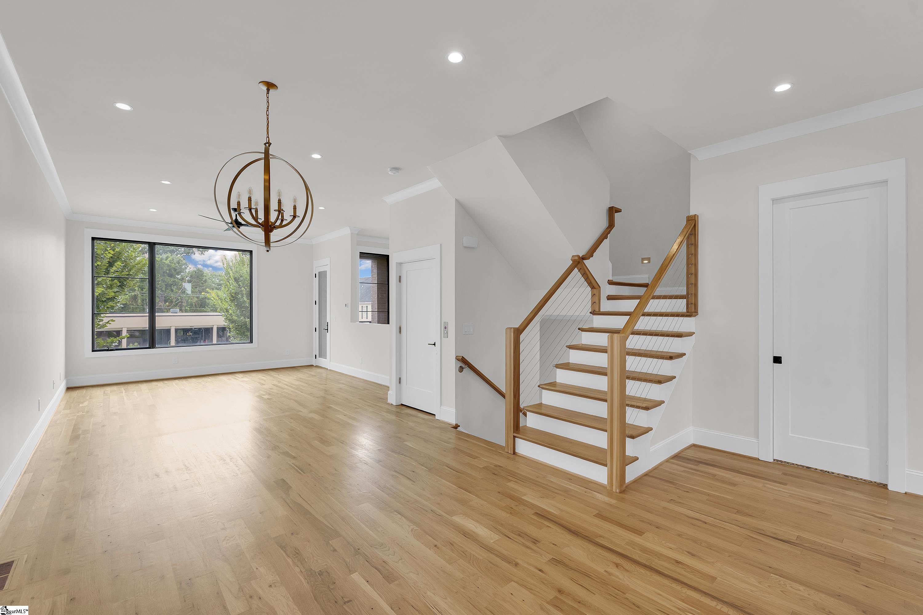 611 N Main Street Unit 8 Unit: Unit #8