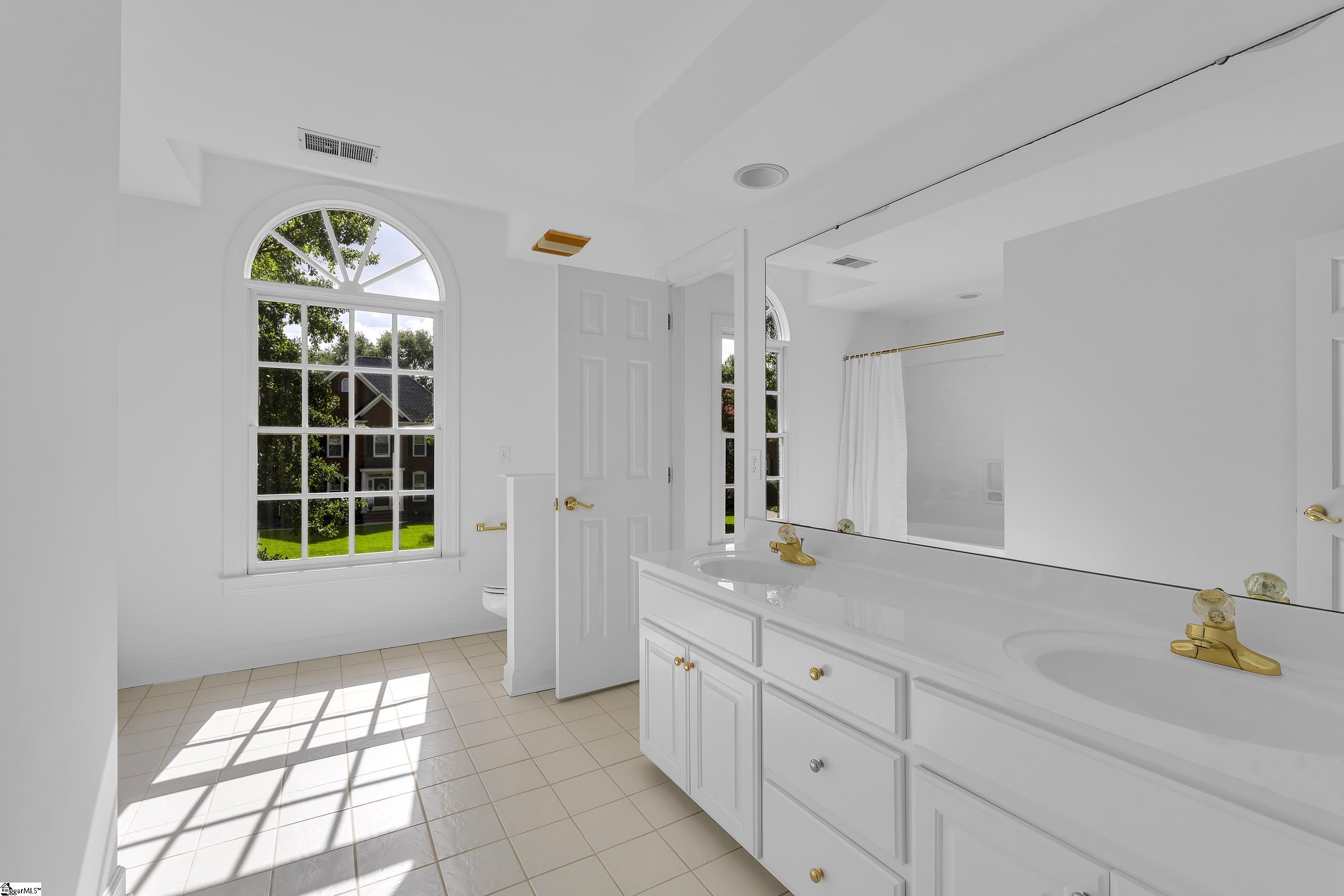 1007 River Walk Drive