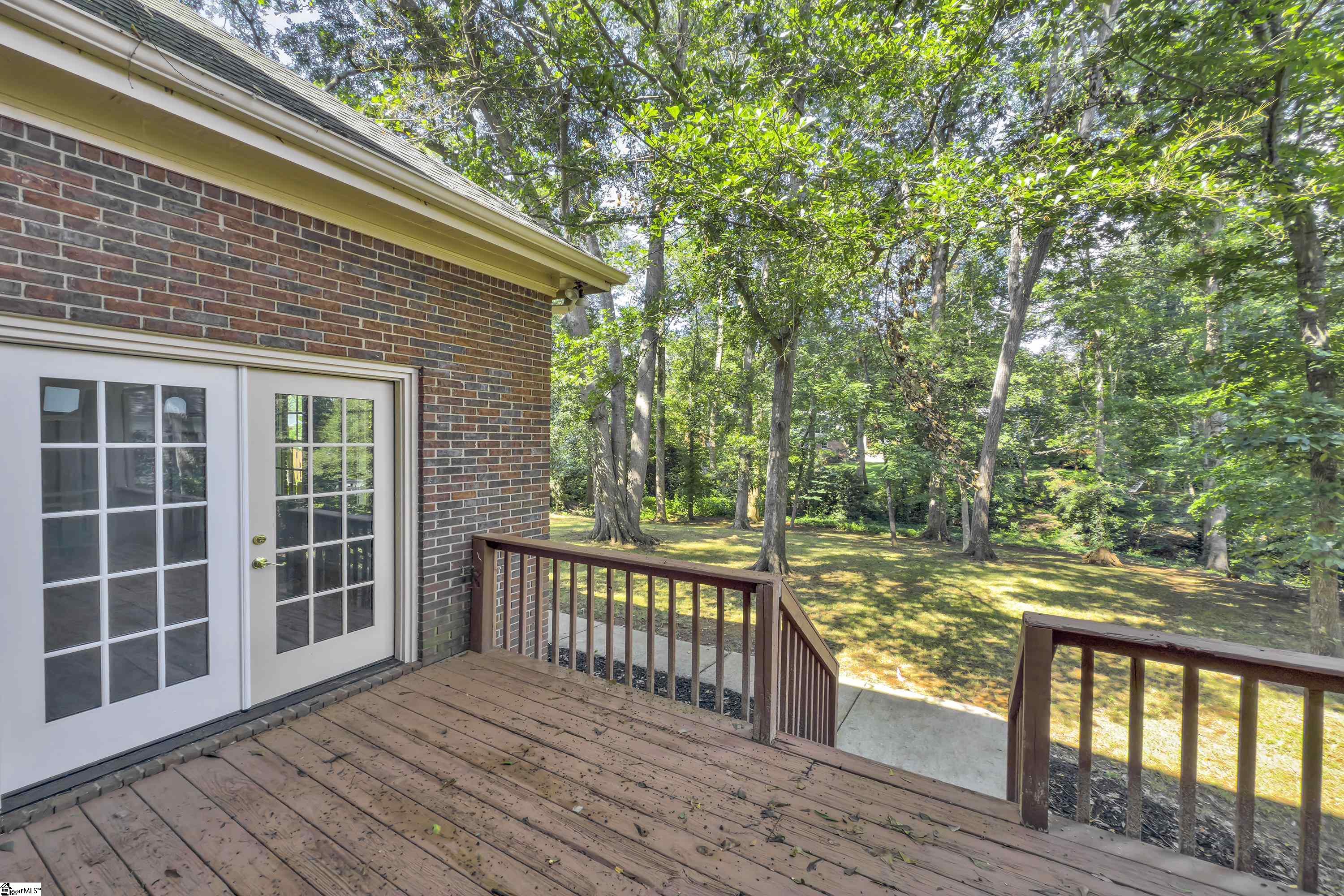 1007 River Walk Drive