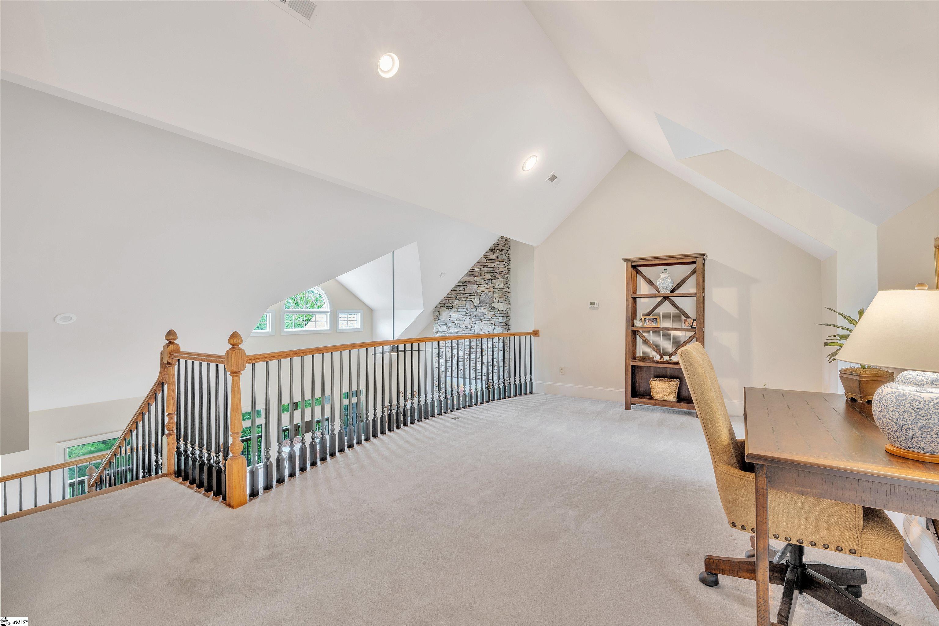 115 Mountain Summit Road