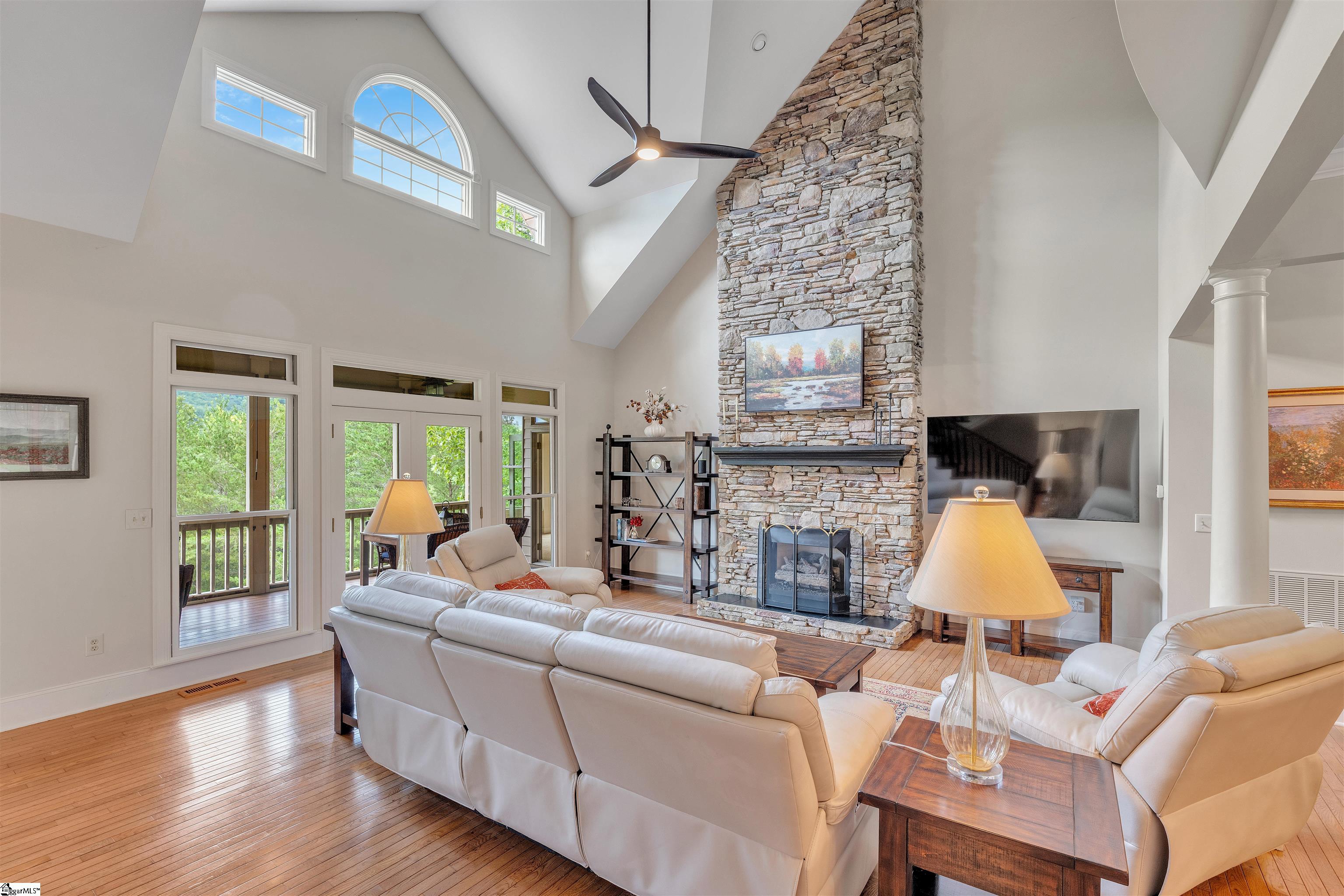 115 Mountain Summit Road