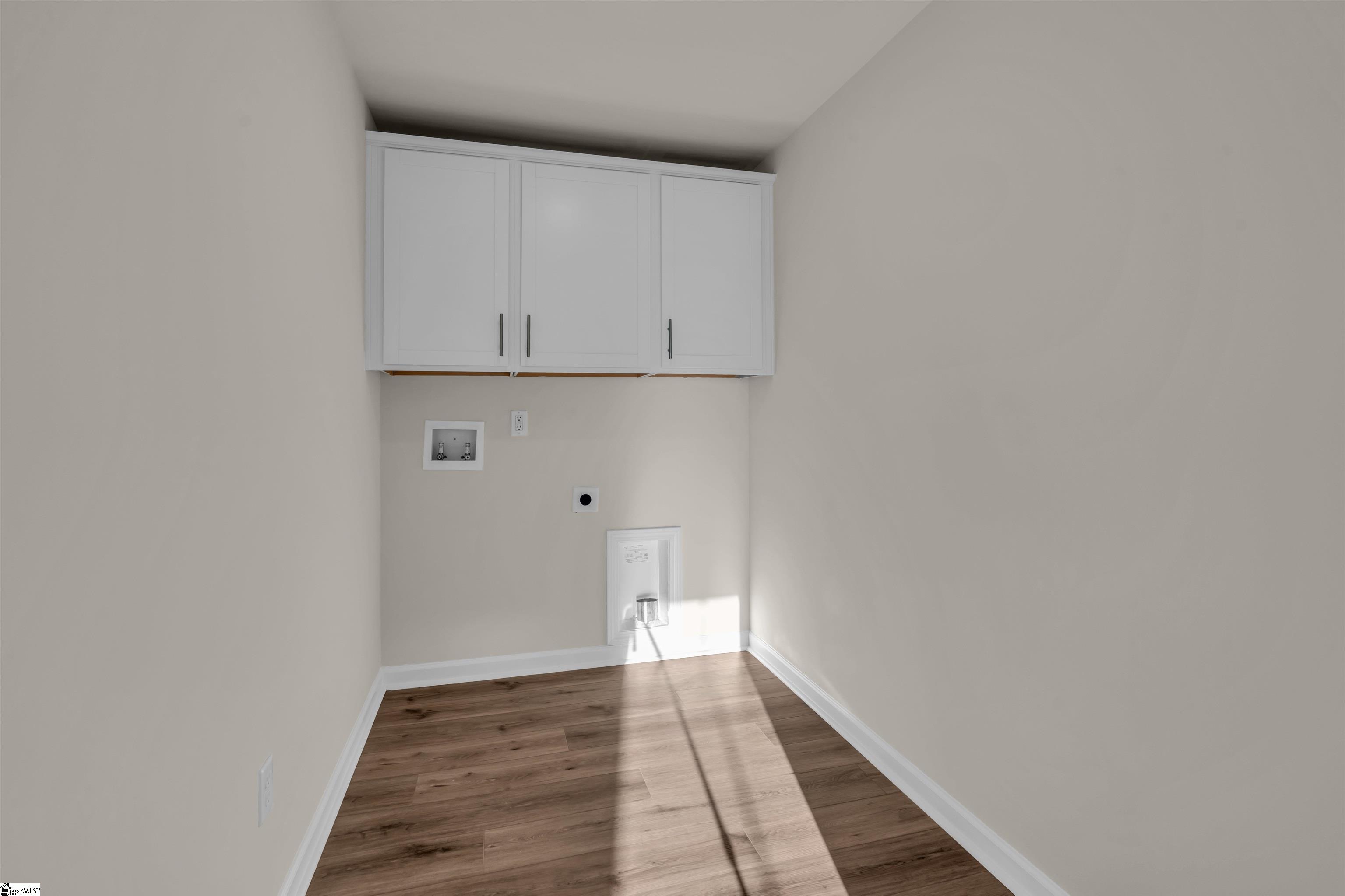 2033 Halton Oaks Drive