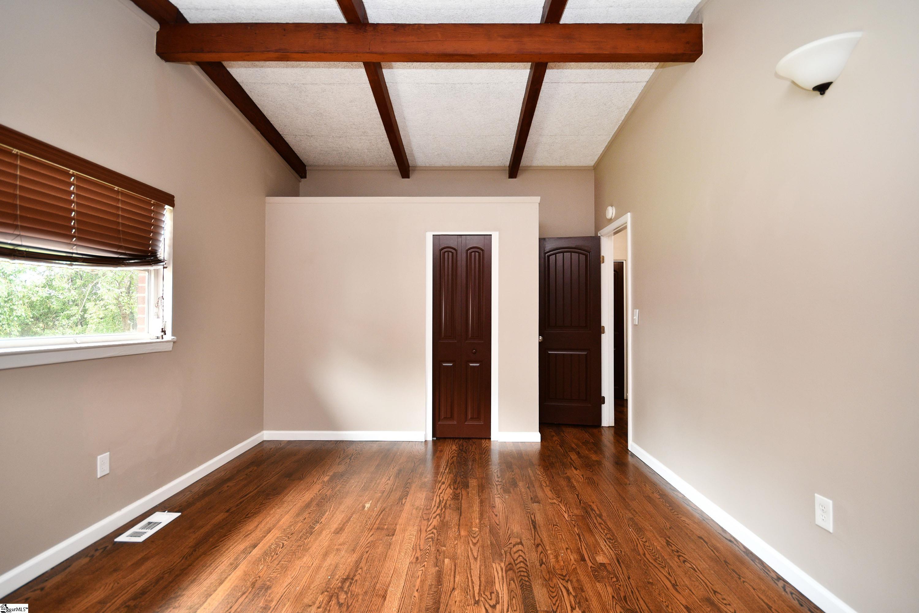 5 Blue Mountain Drive