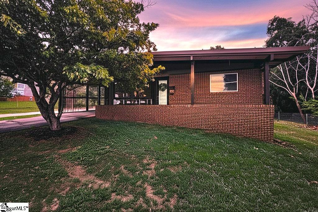 5 Blue Mountain Drive