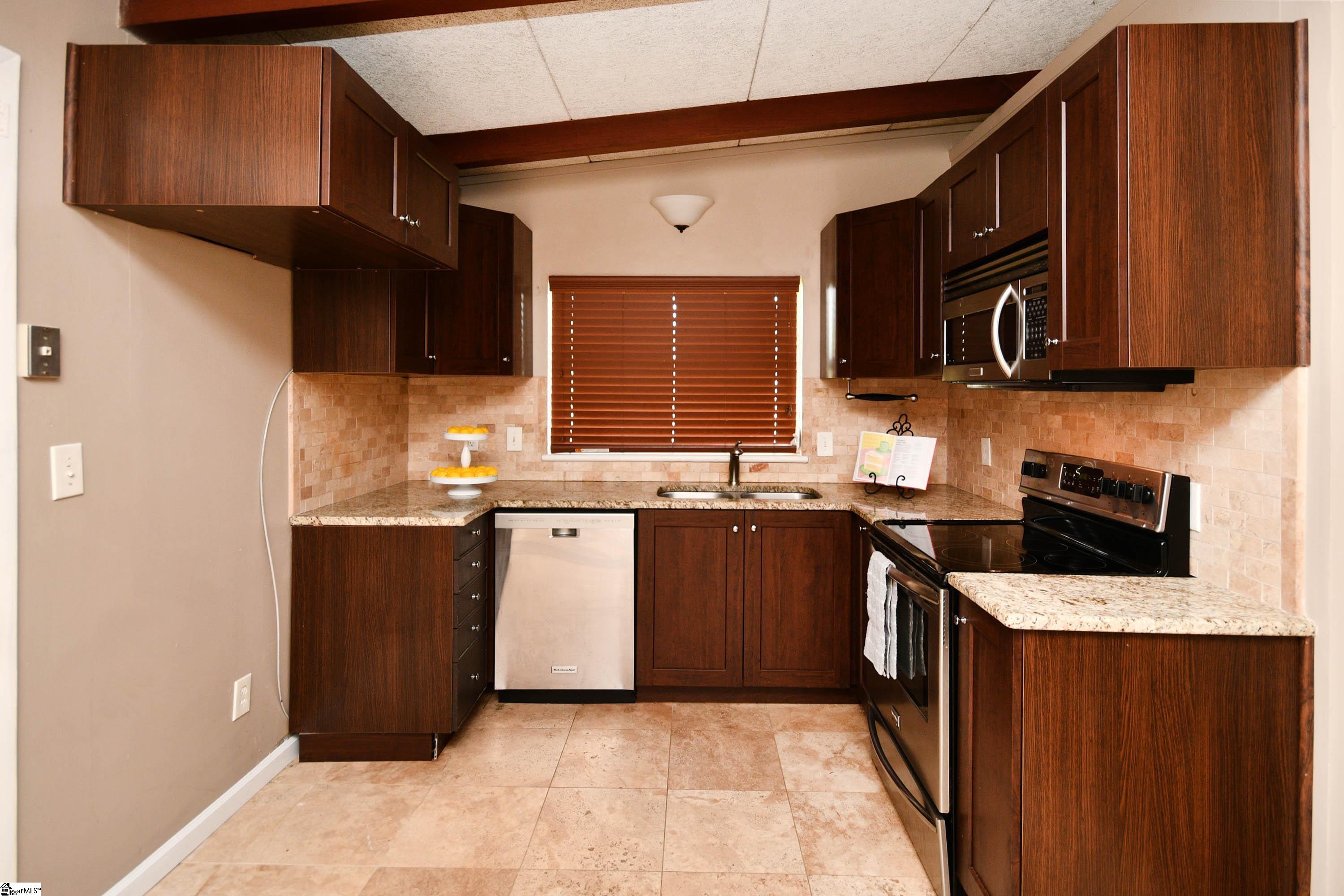 5 Blue Mountain Drive