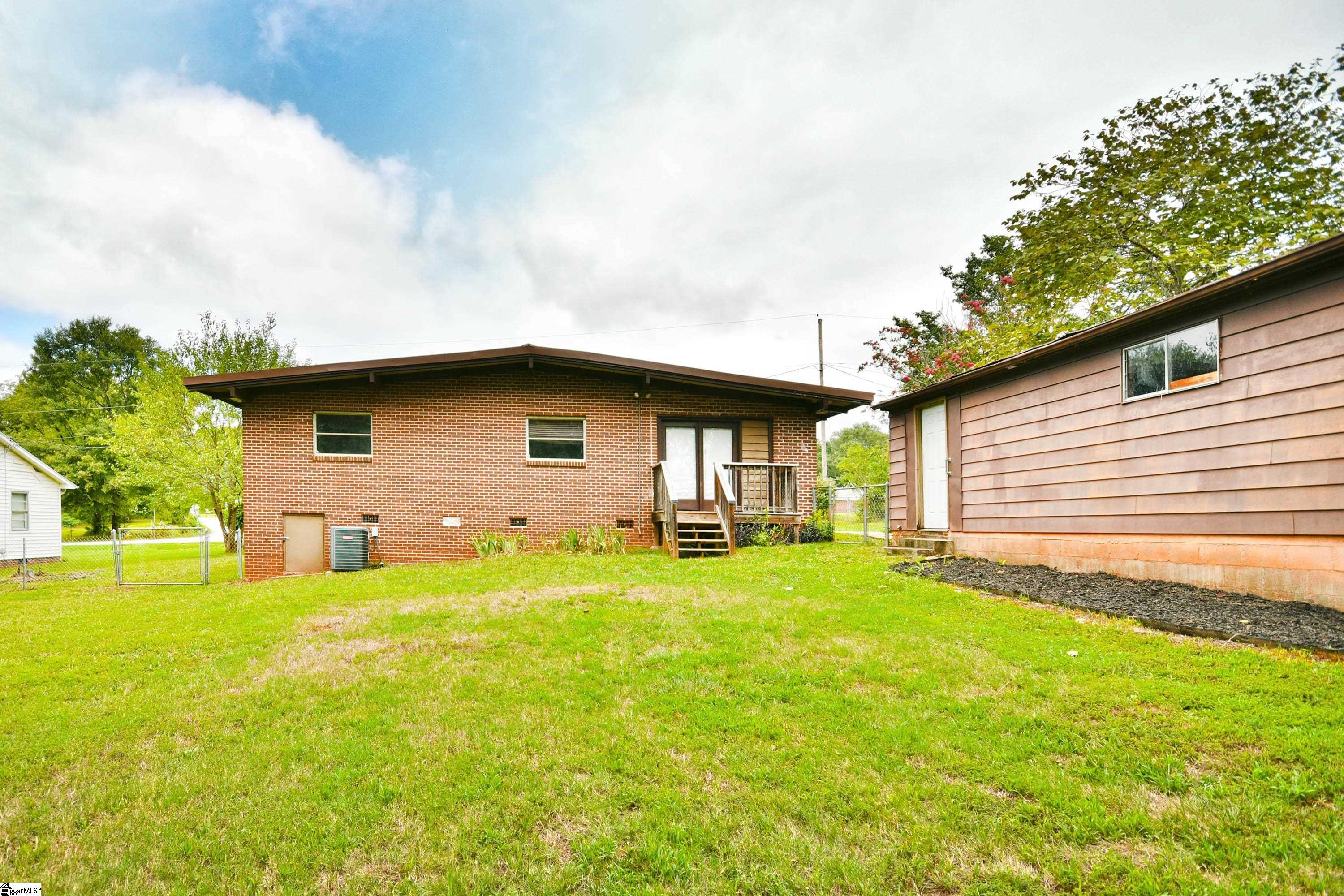 5 Blue Mountain Drive