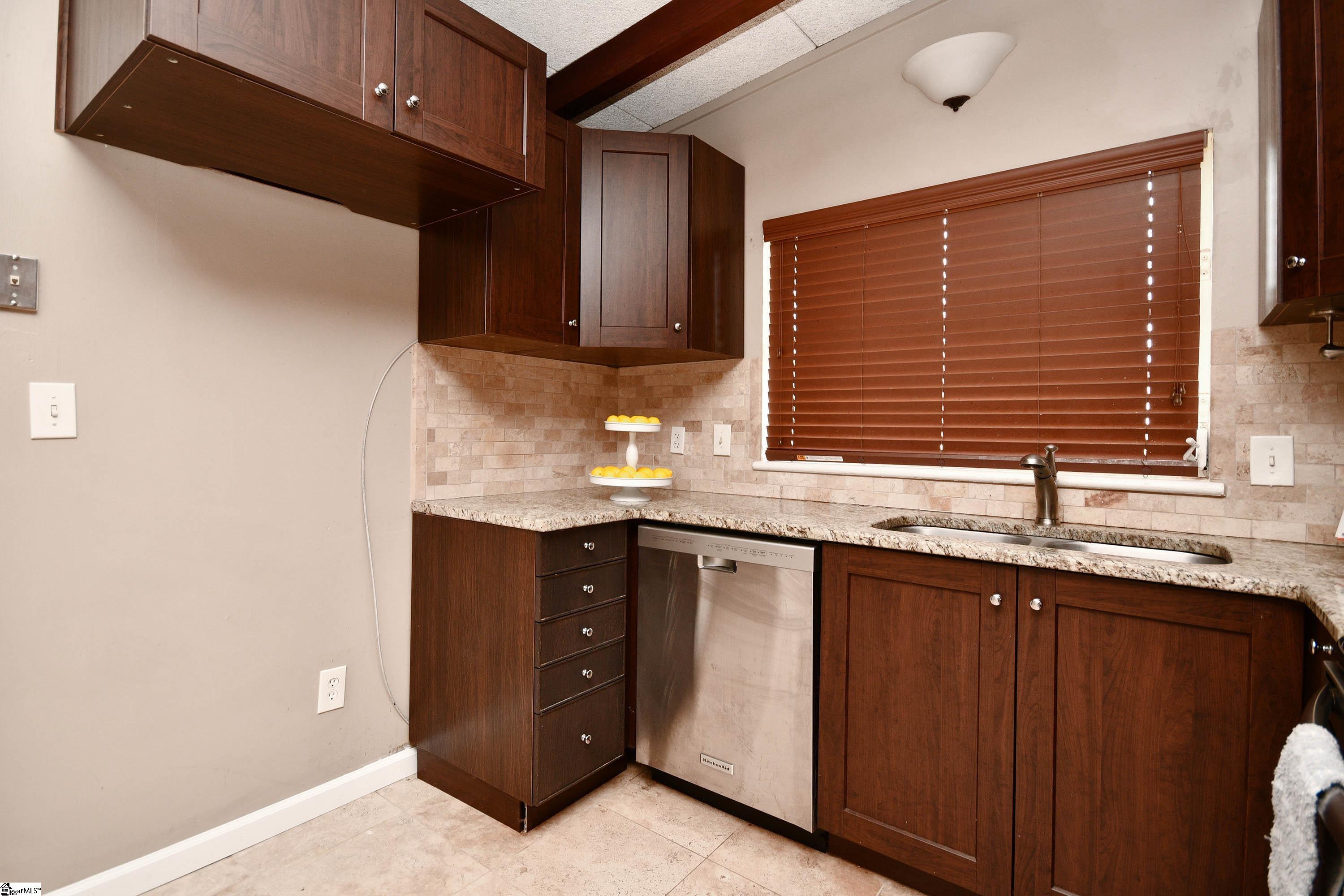 5 Blue Mountain Drive