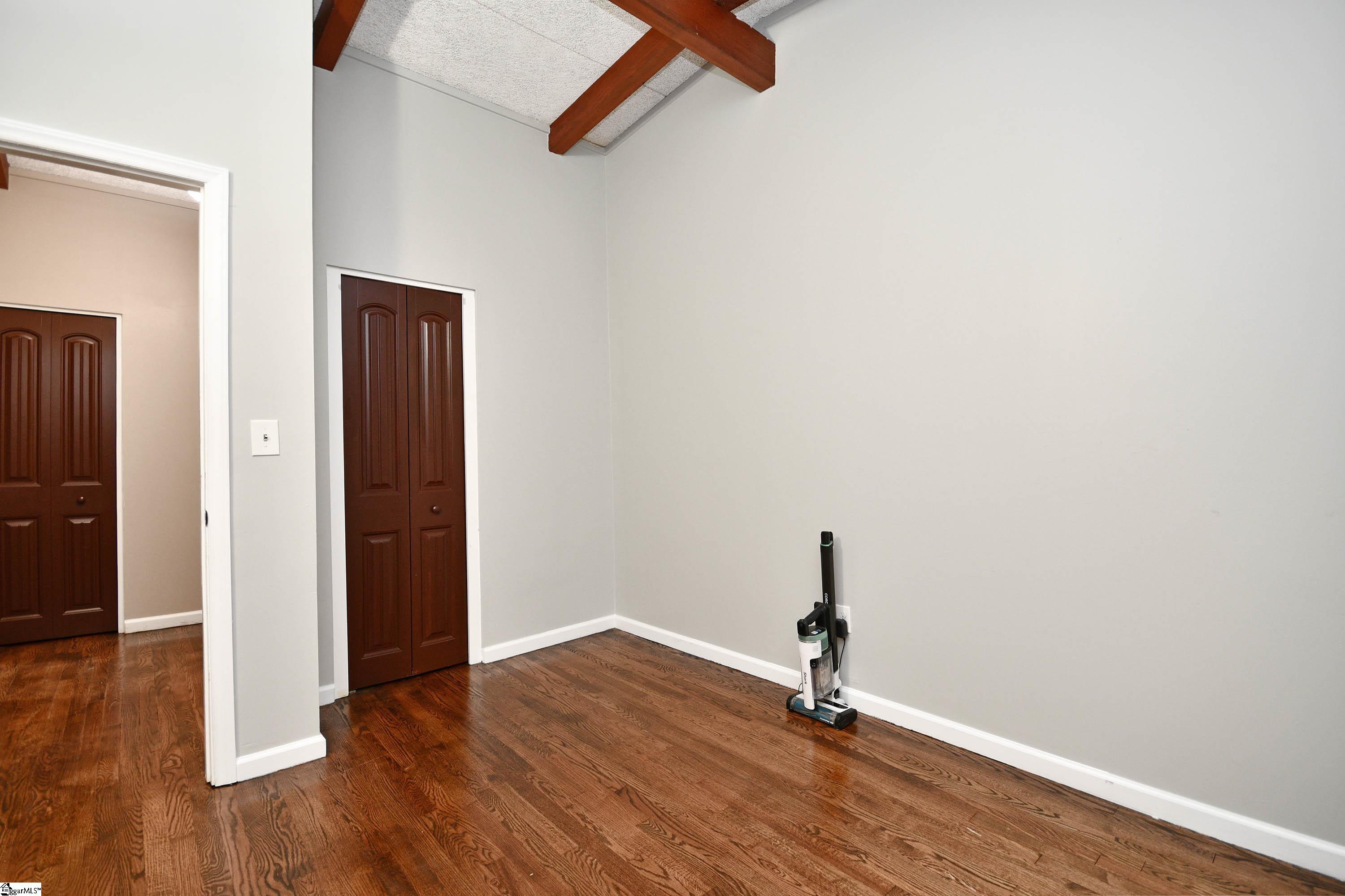 5 Blue Mountain Drive